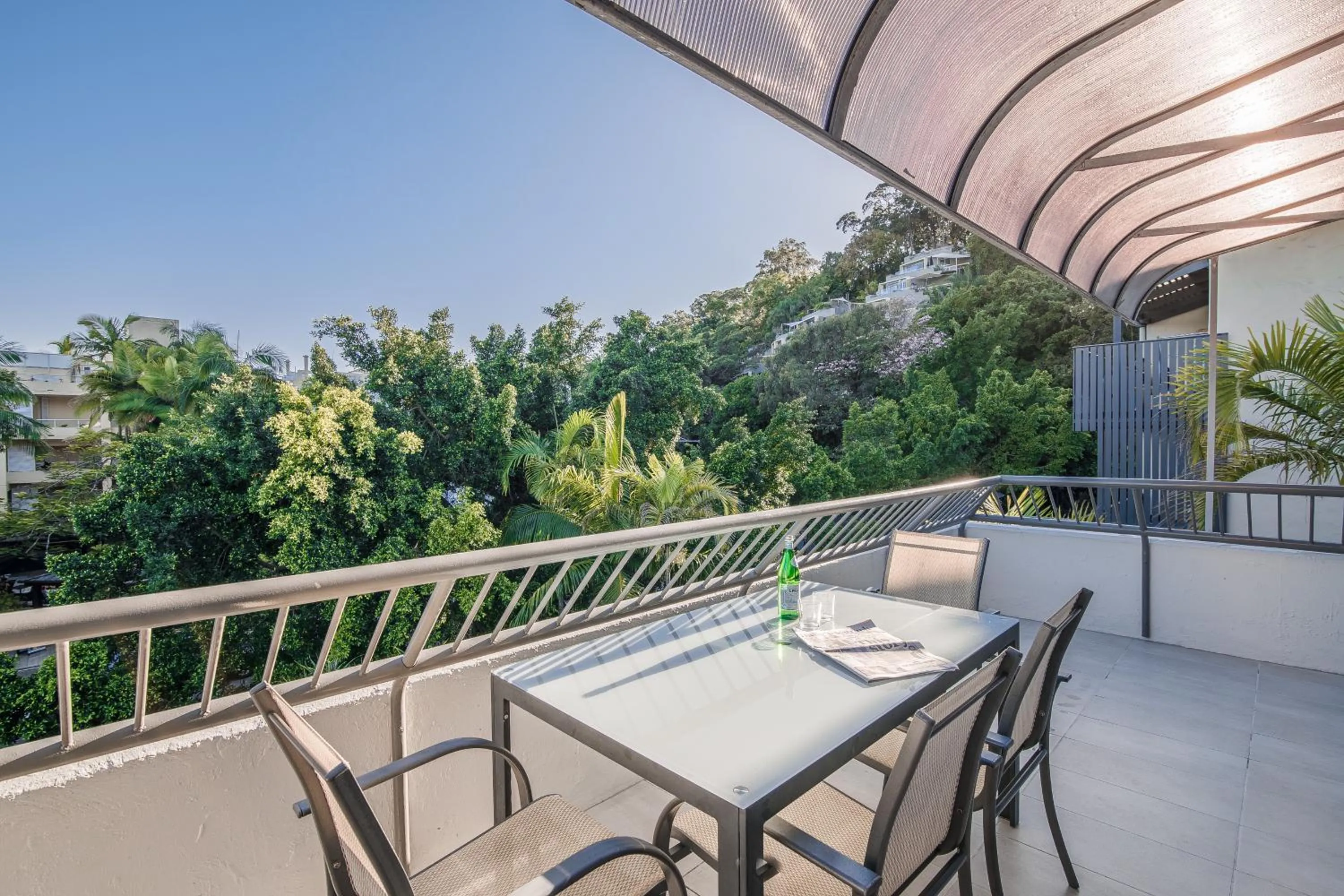 Patio in Saks on Hastings