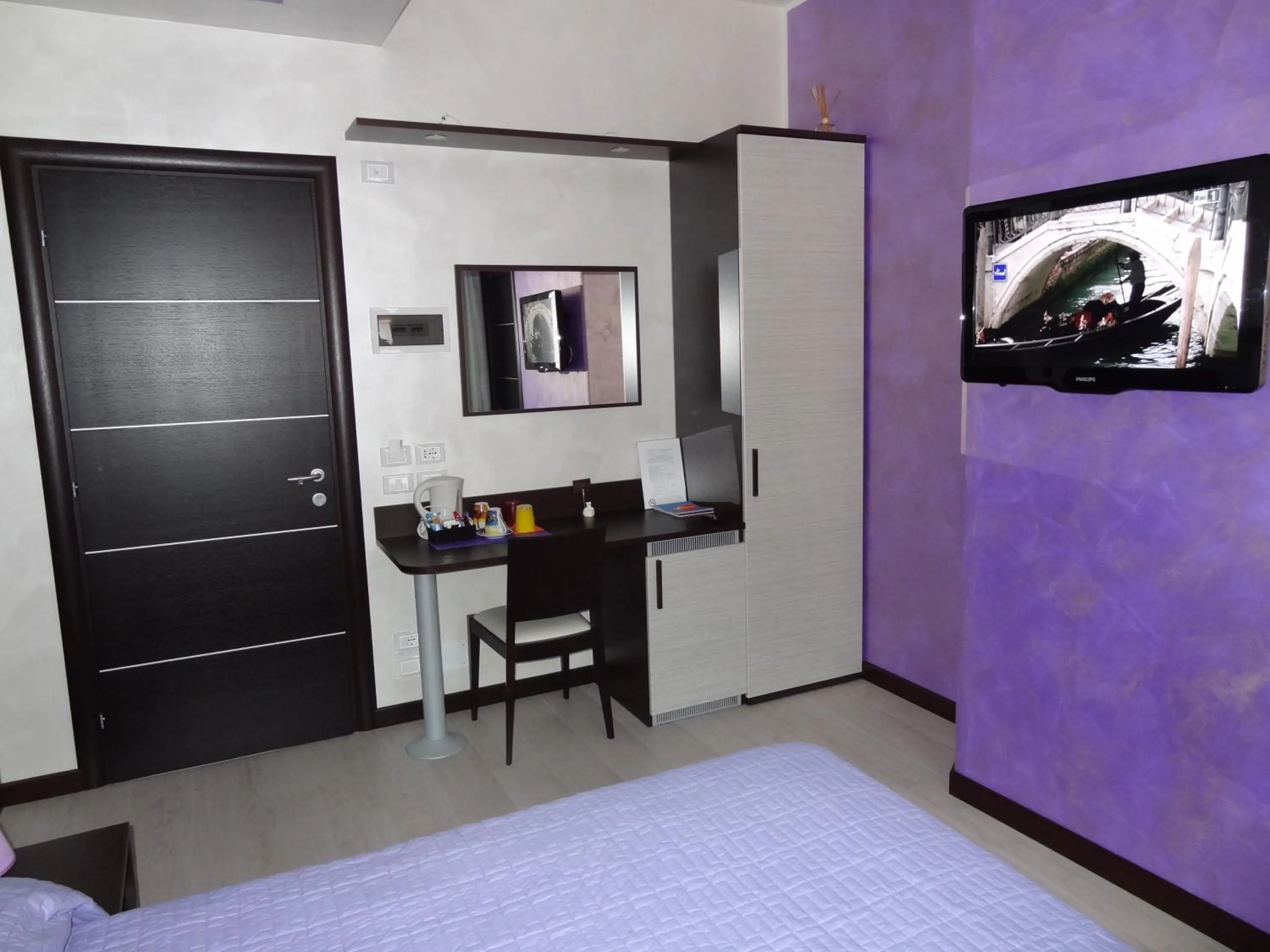 Bedroom, Bed in La Casa Degli Angeli - Agli Angeli Ristorante Pizzeria