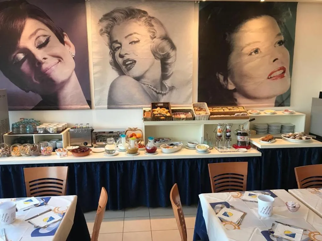 Restaurant/places to eat in Hotel Sole E Mare