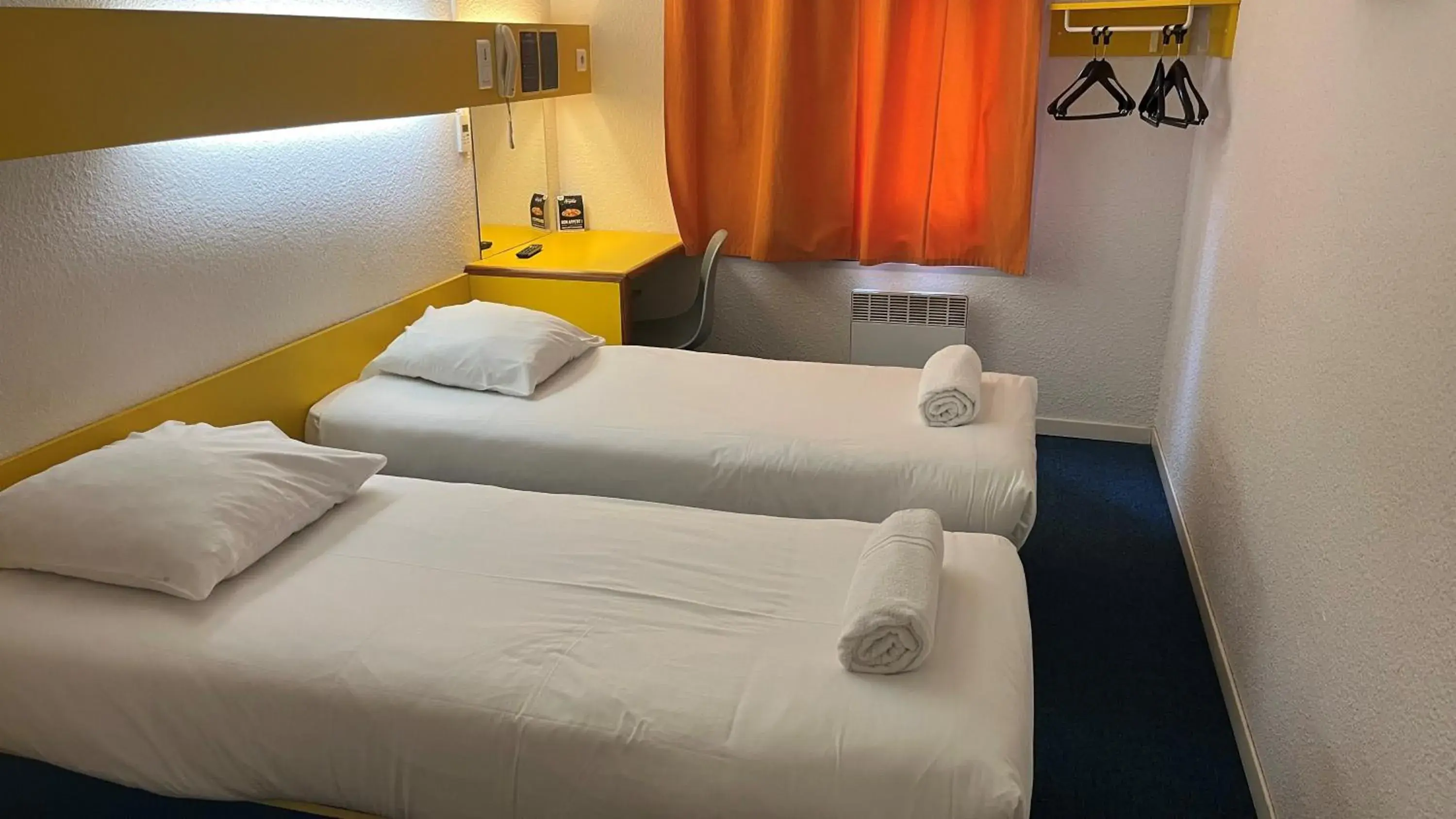 Twin Room in Quick Palace Anglet Twin Room in Quick Palace Anglet