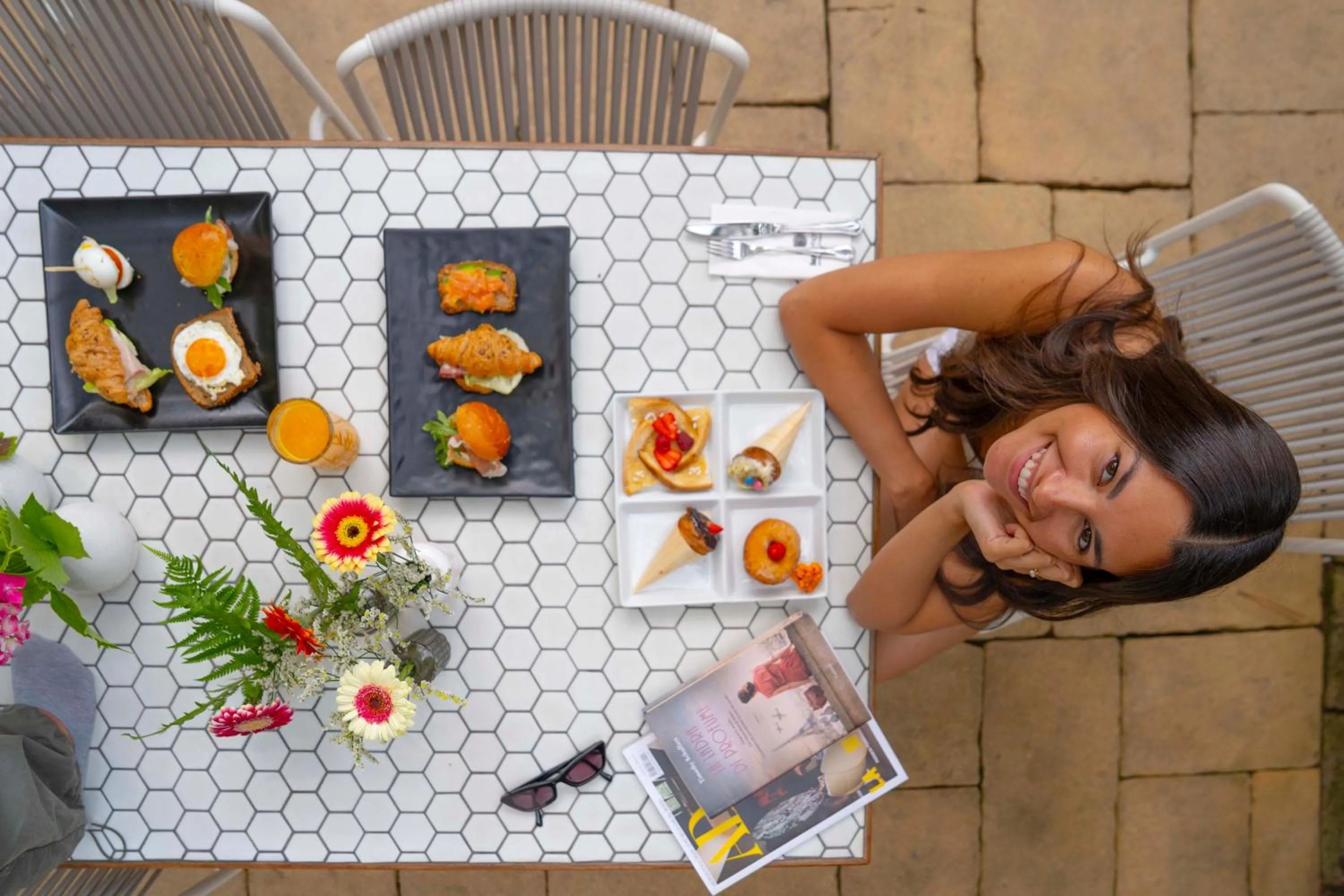 Restaurant/places to eat in Hotel Luxor