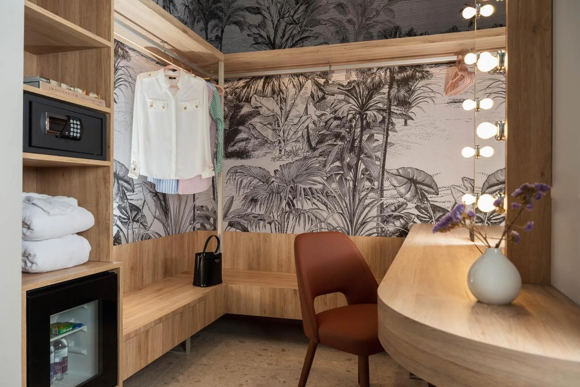 wardrobe in Hotel Luxor