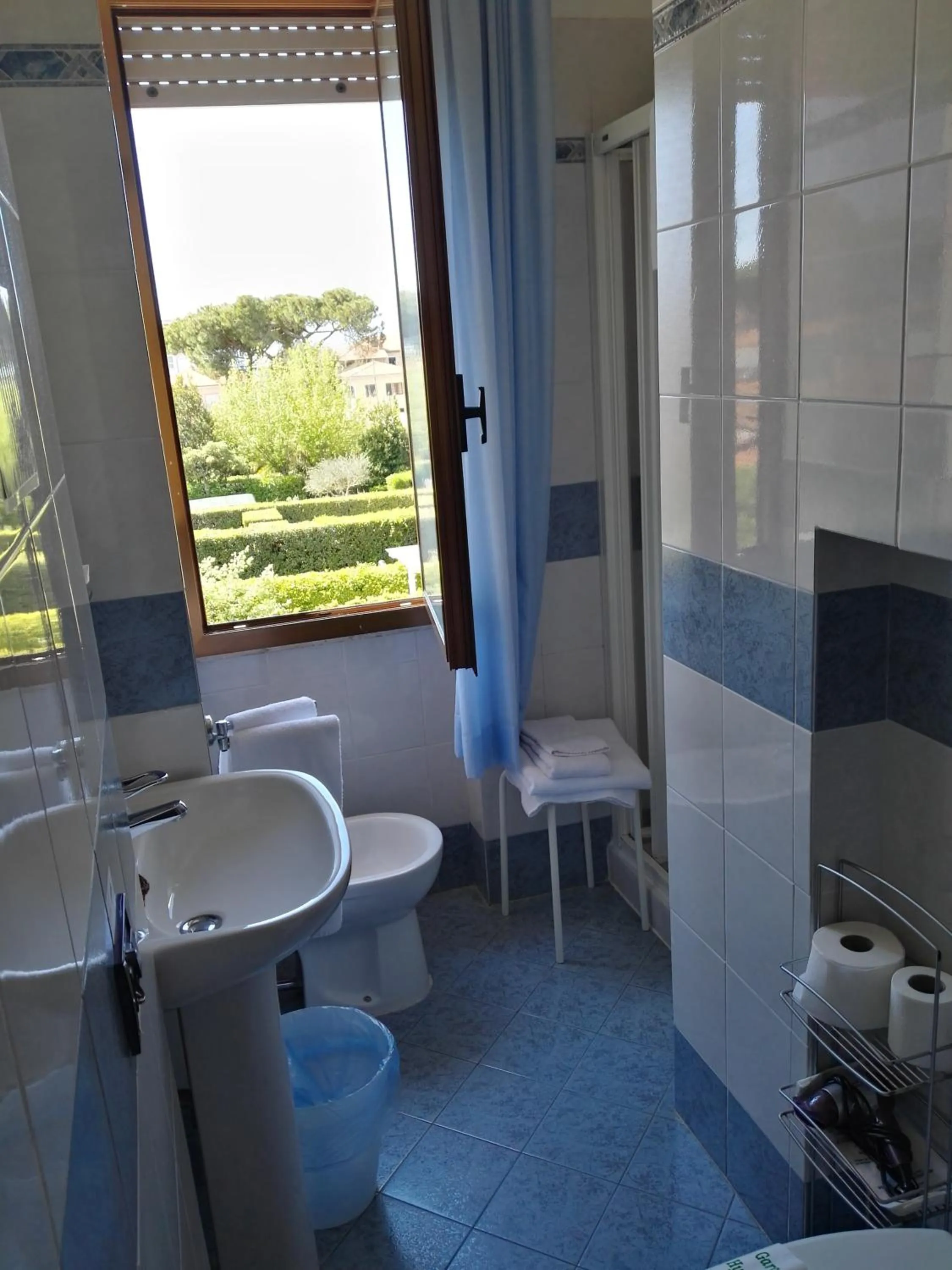 Bathroom in Hotel Elizabeth