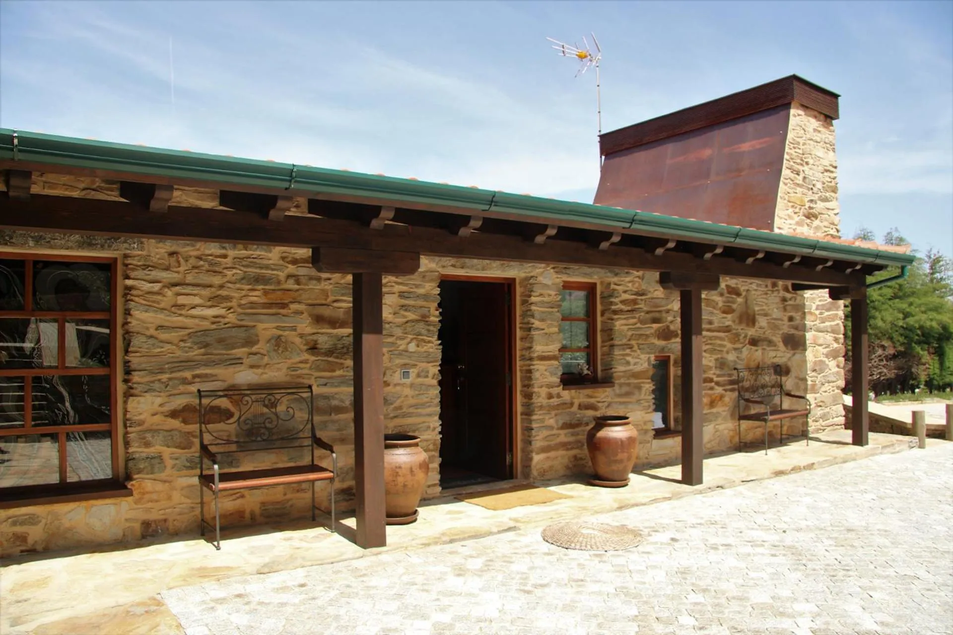 Property building in O Casario