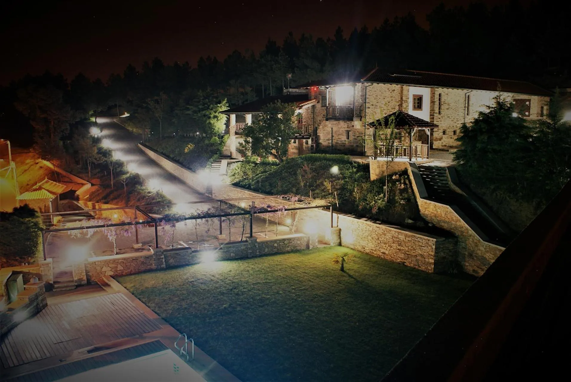 Property building in O Casario