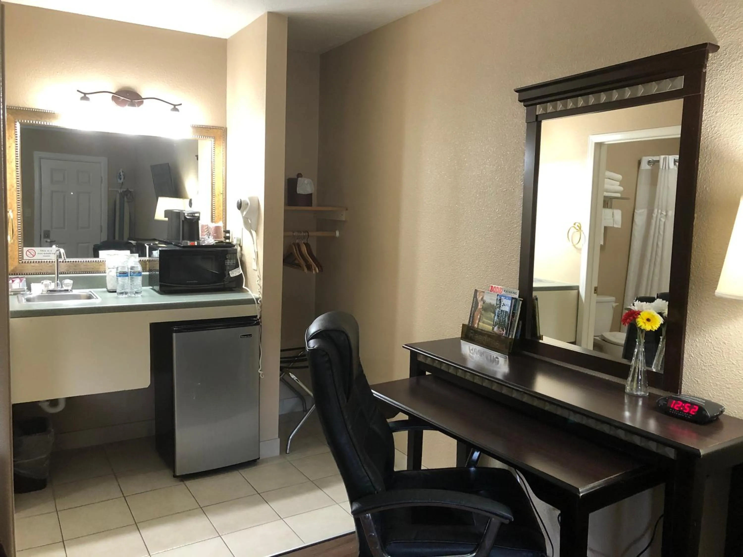 Value Inn Motel EUGENE AIRPORT