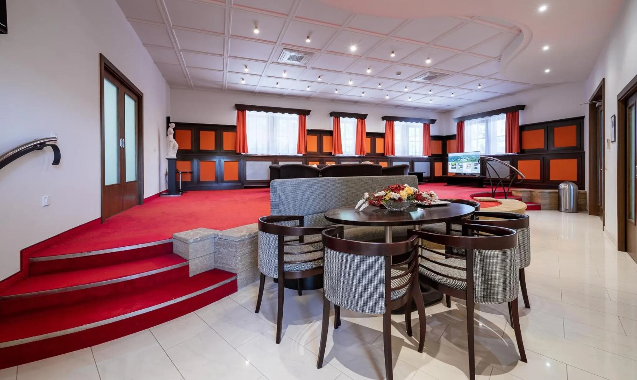 Seating area in Hotel Studanka