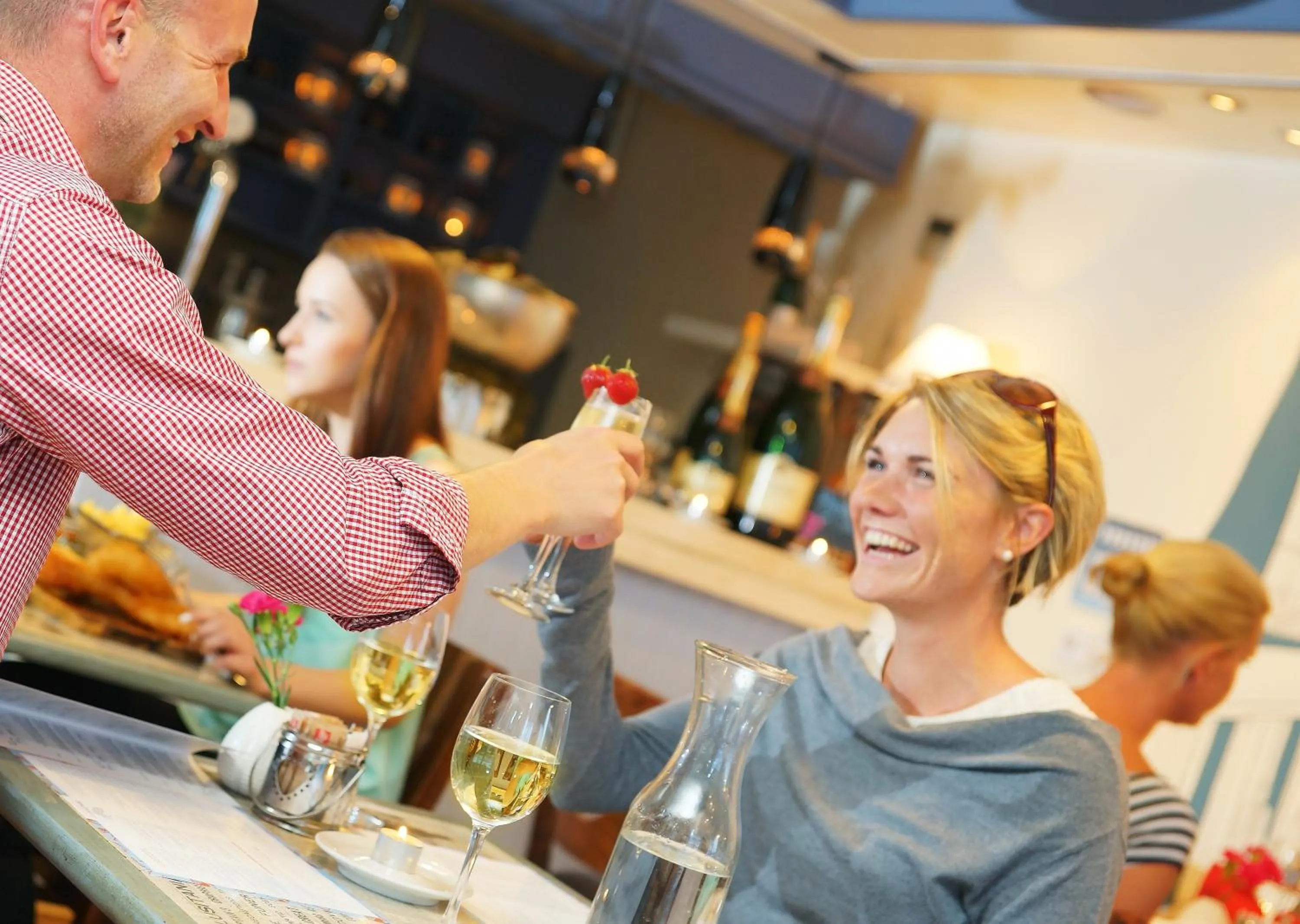 Lounge or bar in The Blue Haven Hotel