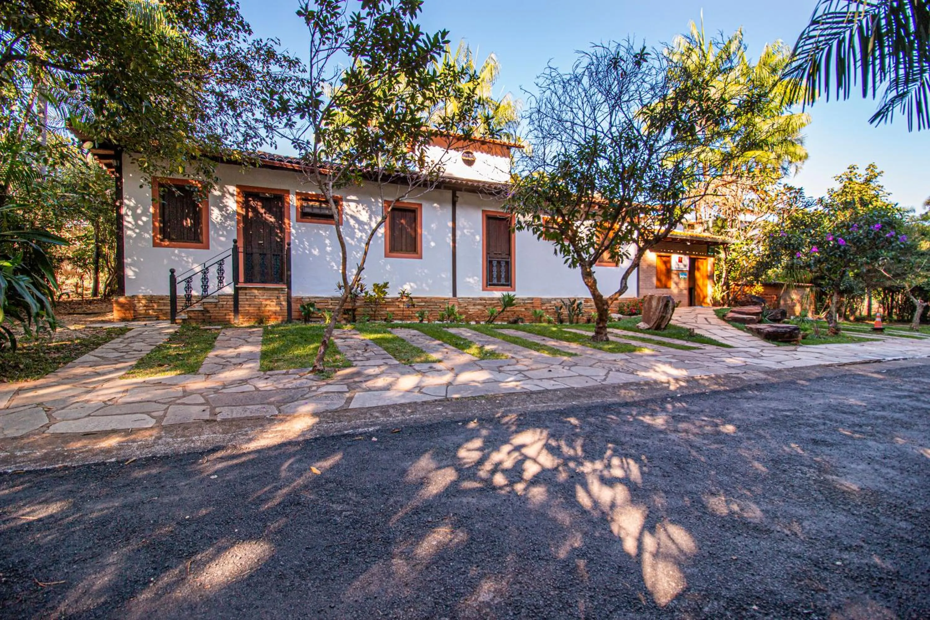 Facade/entrance in Pousada Arvoredo