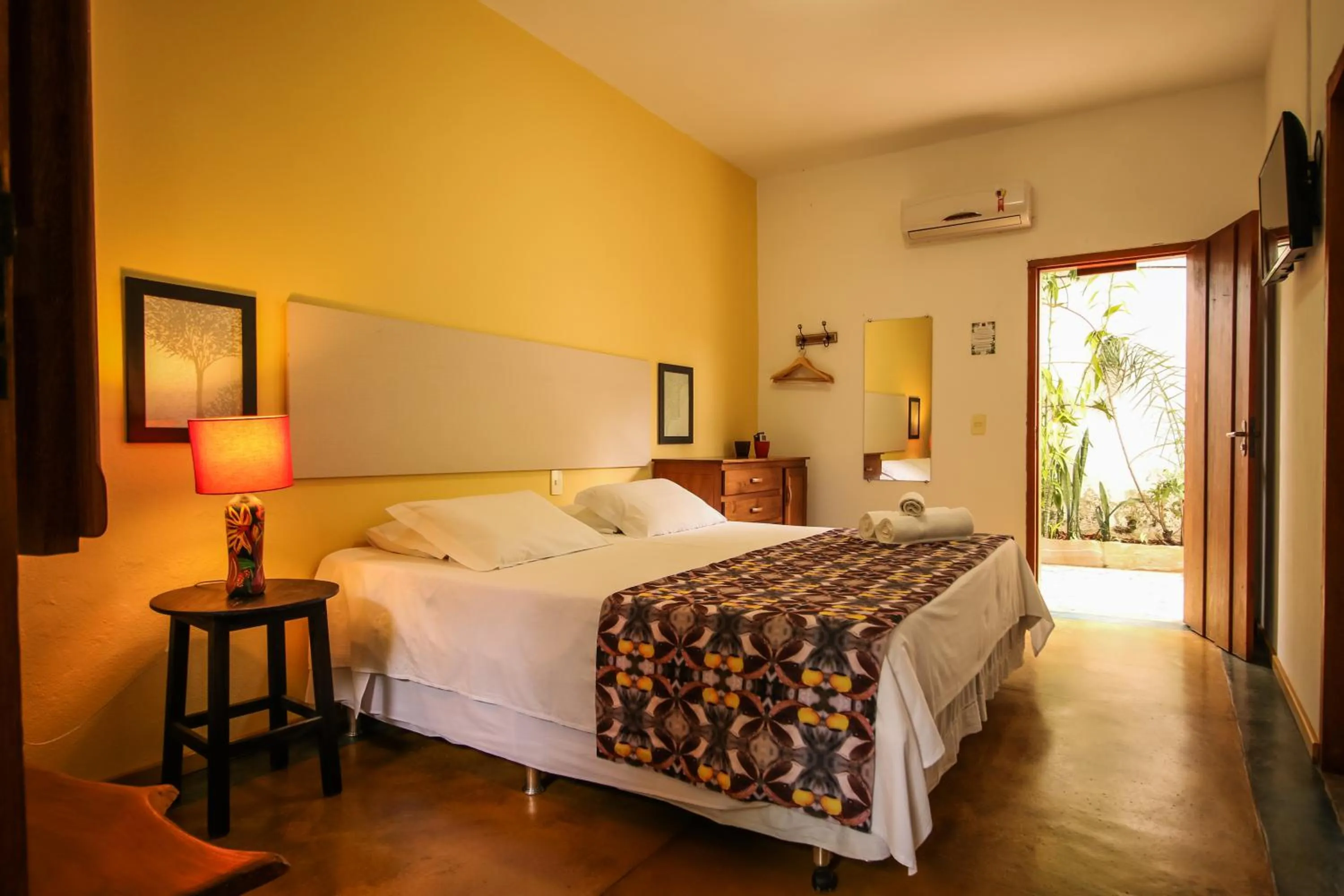 Bedroom, Bed in Pousada Arvoredo