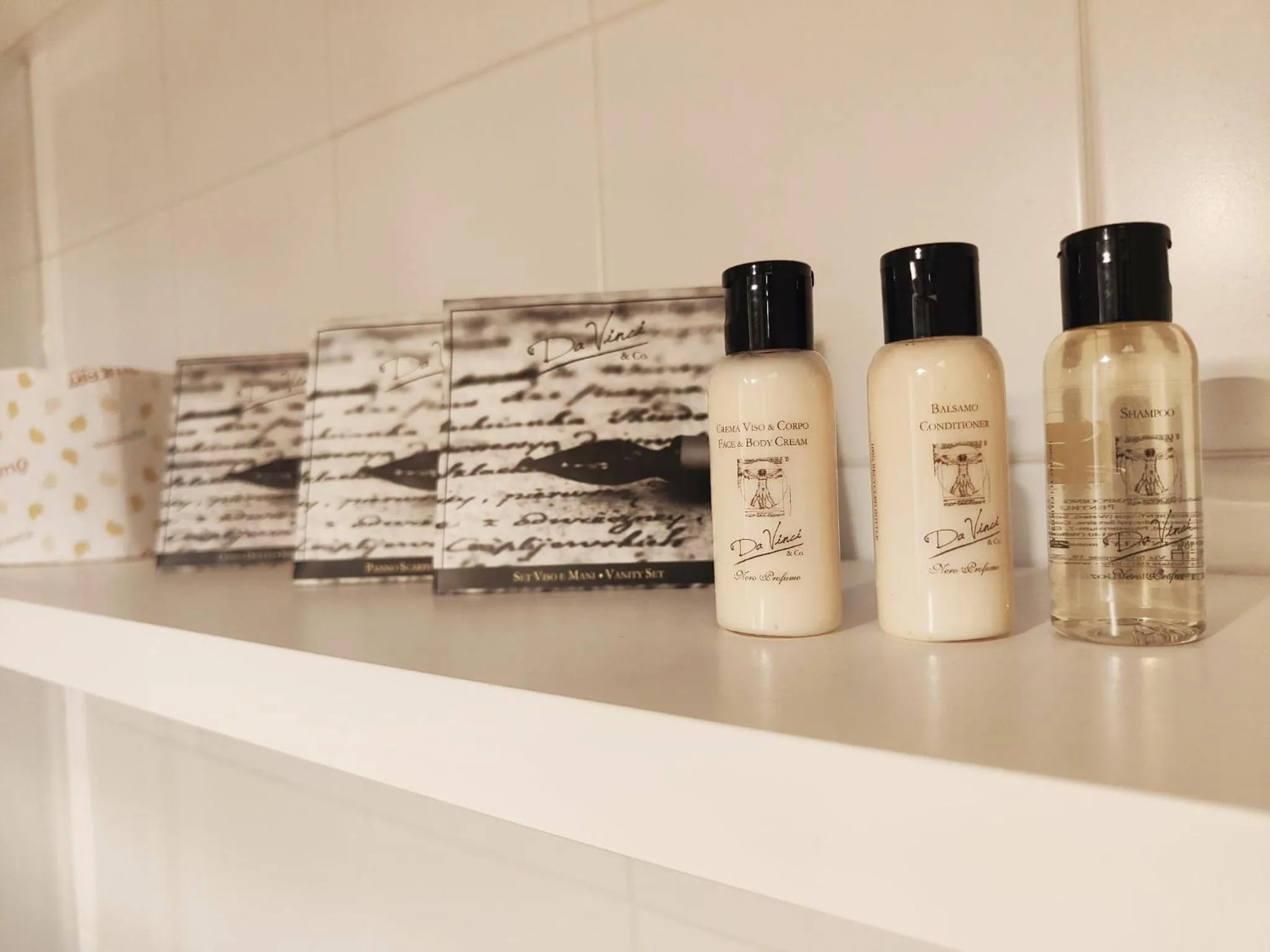 Bathroom in Veronetta House