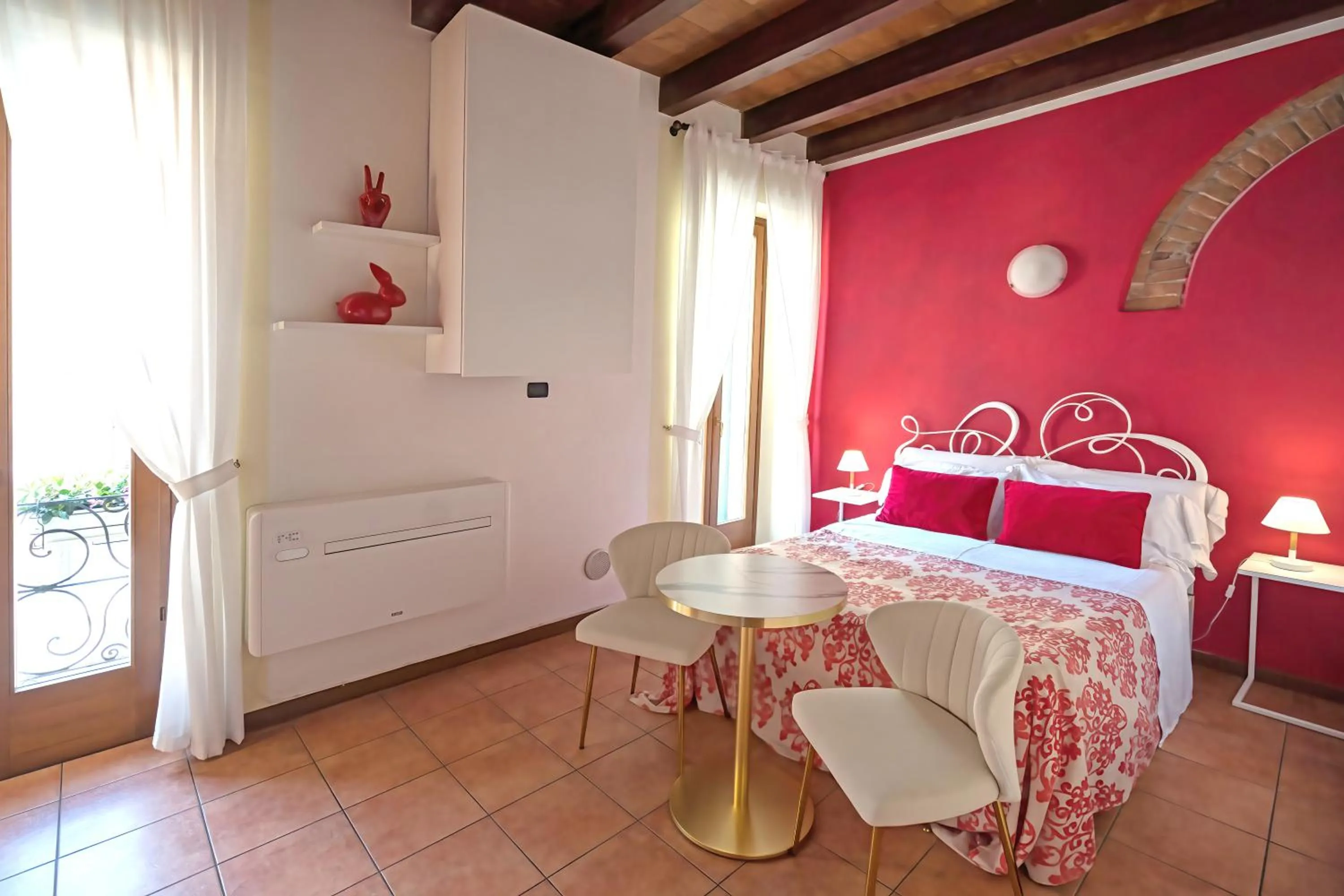 Bed in Veronetta House