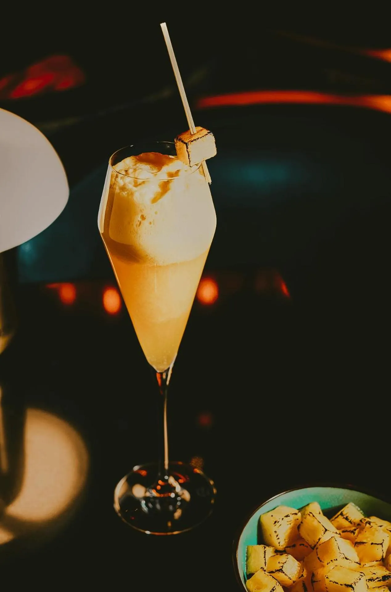 Lounge or bar in The Mayfair Townhouse - an Iconic Luxury Hotel