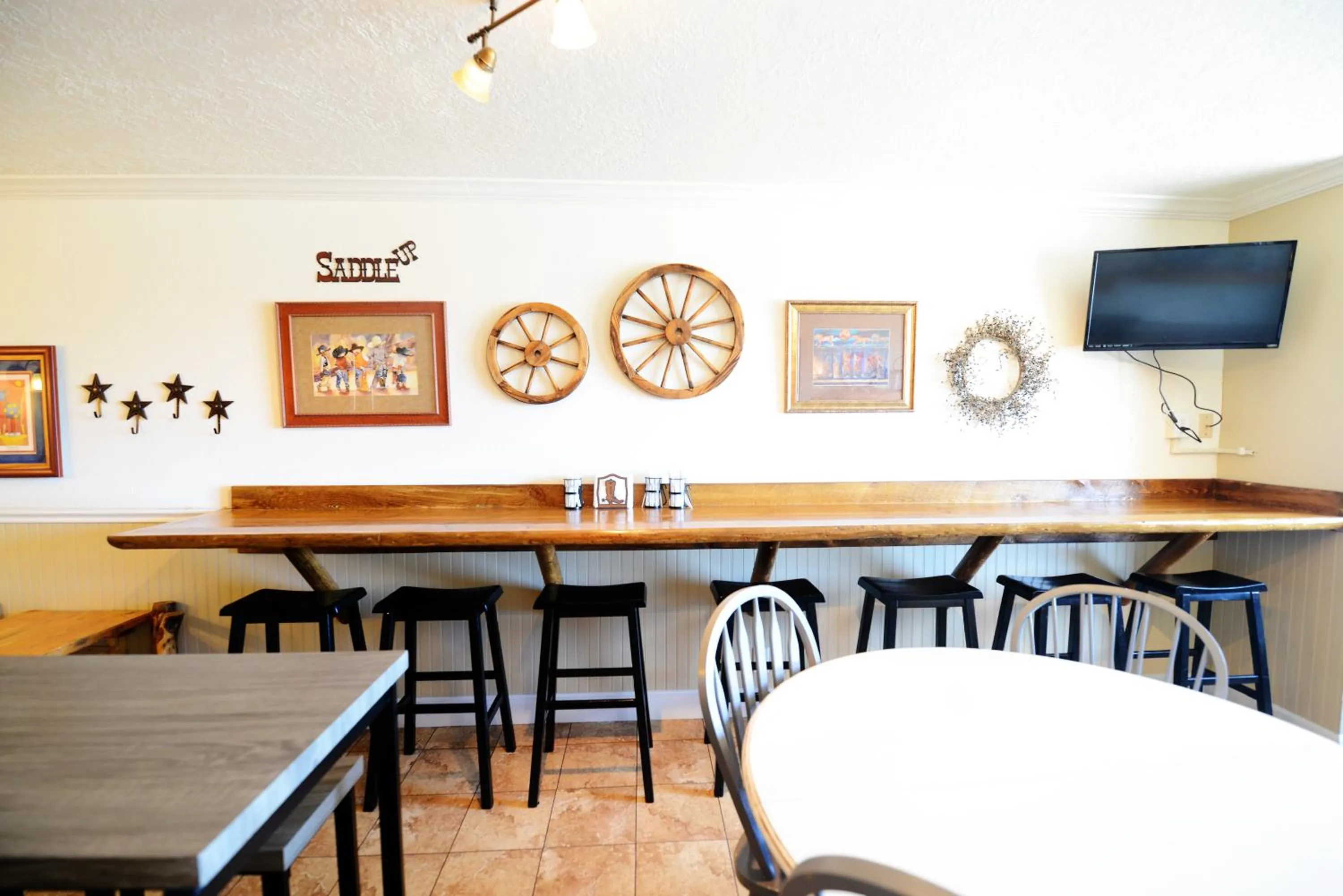 Western Inn - Tremonton, Utah