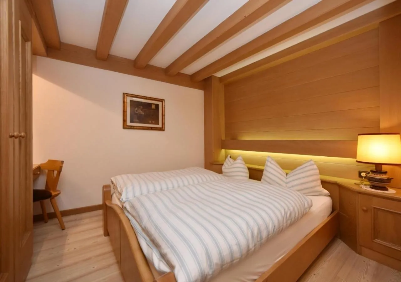 Bed in Post Hotel Moena