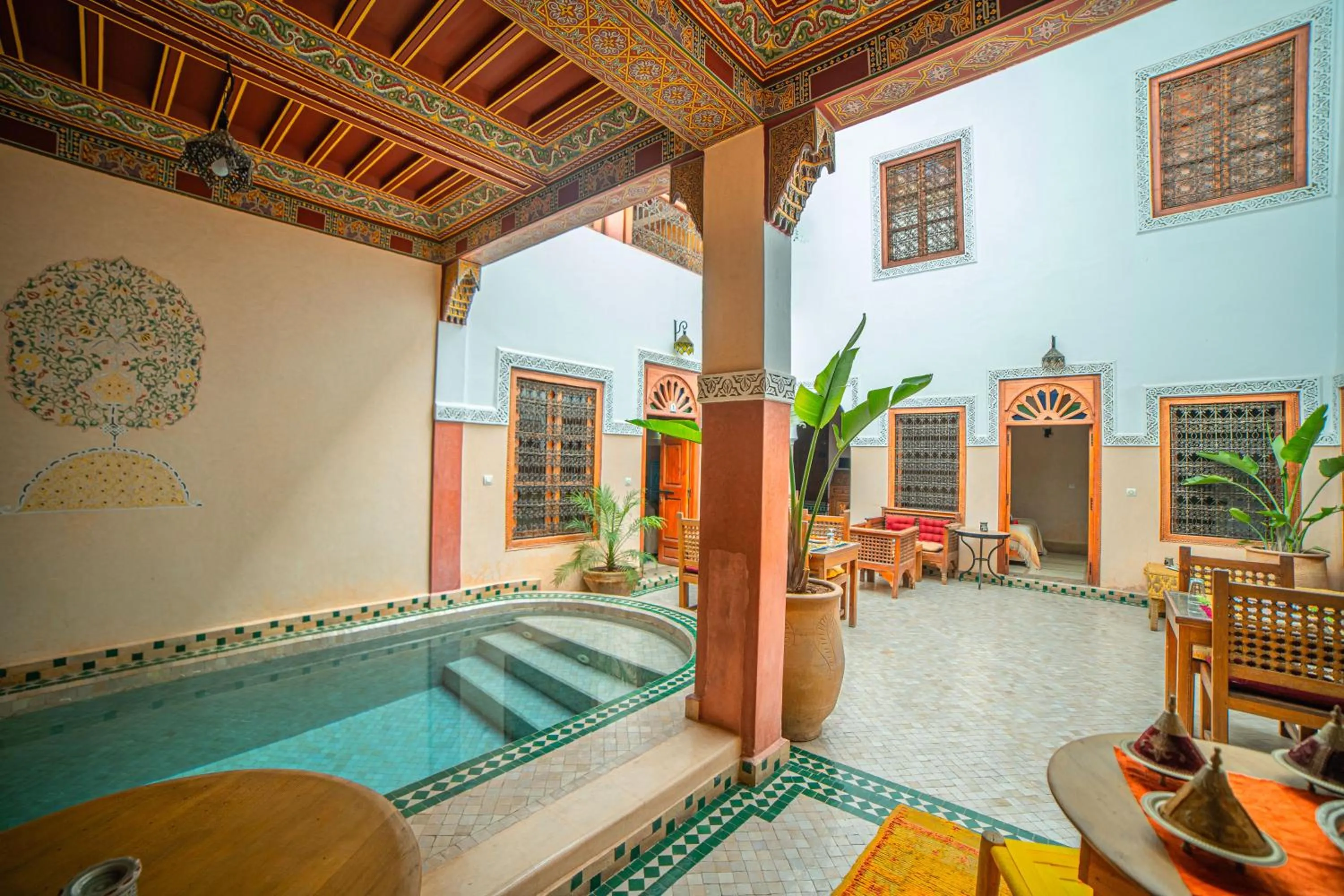 Swimming pool in Riad Euphorbe