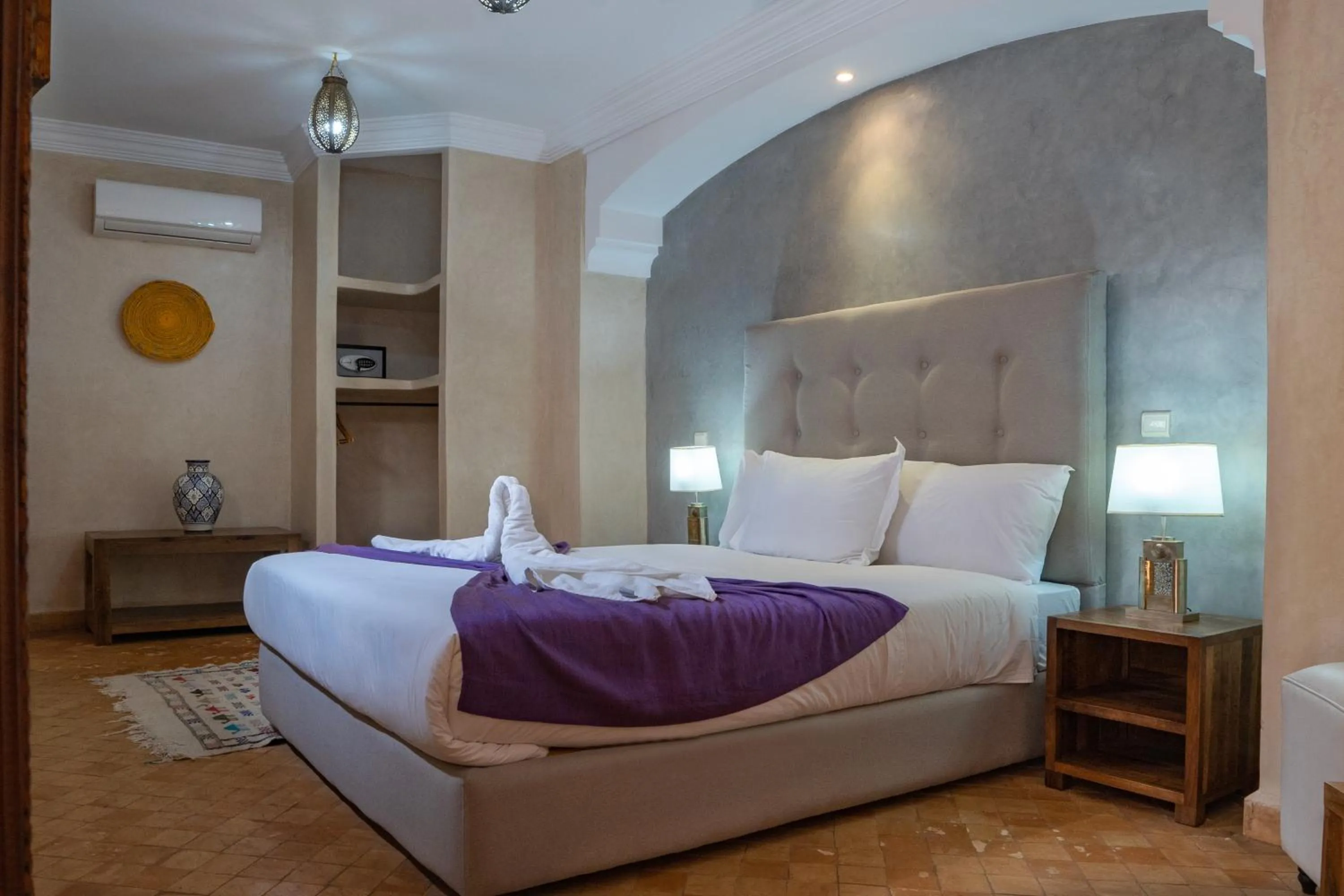 Bed in Riad Le Plein Sud