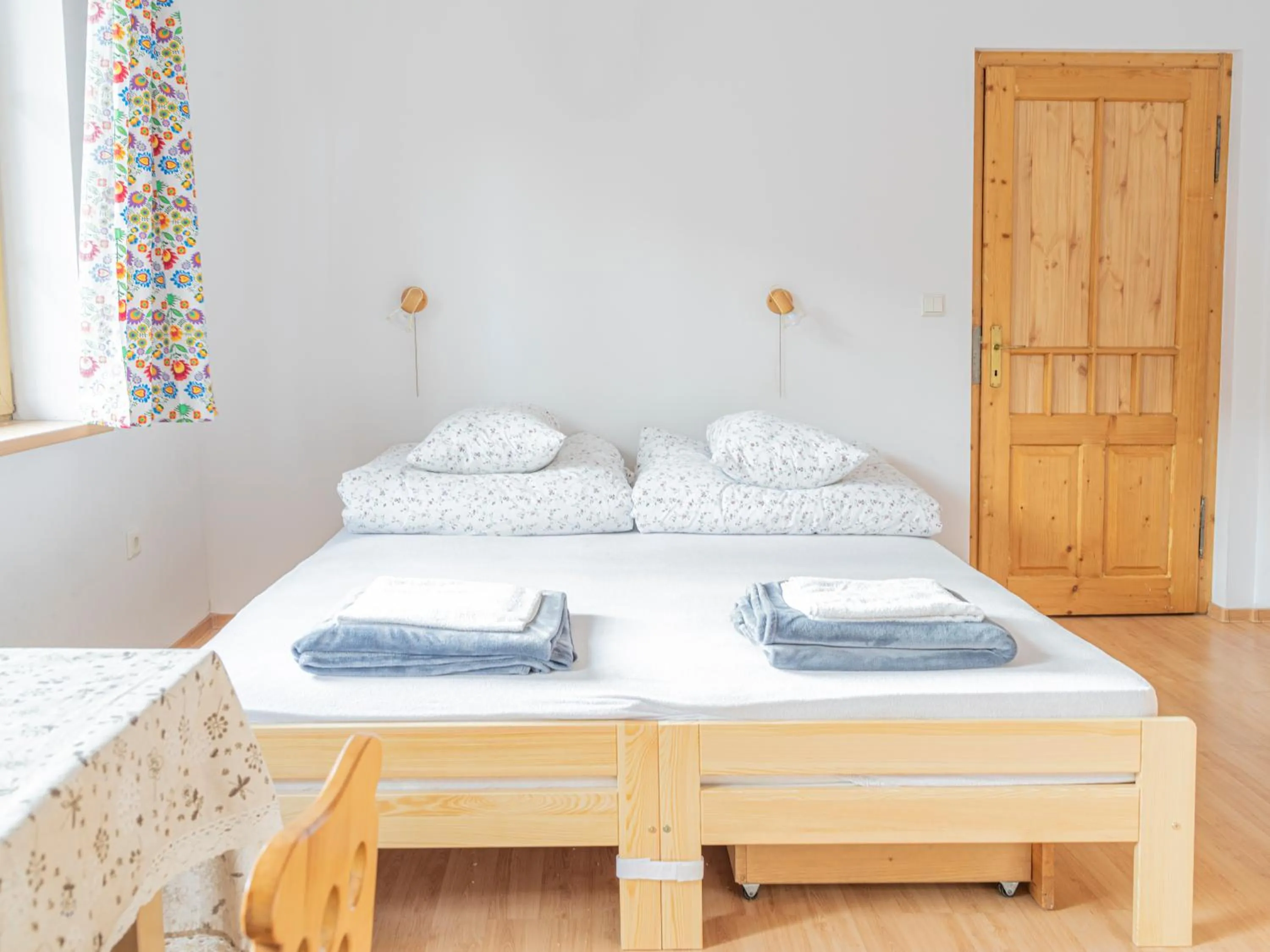 Photo of the whole room, Bed in Willa Ślimakówka