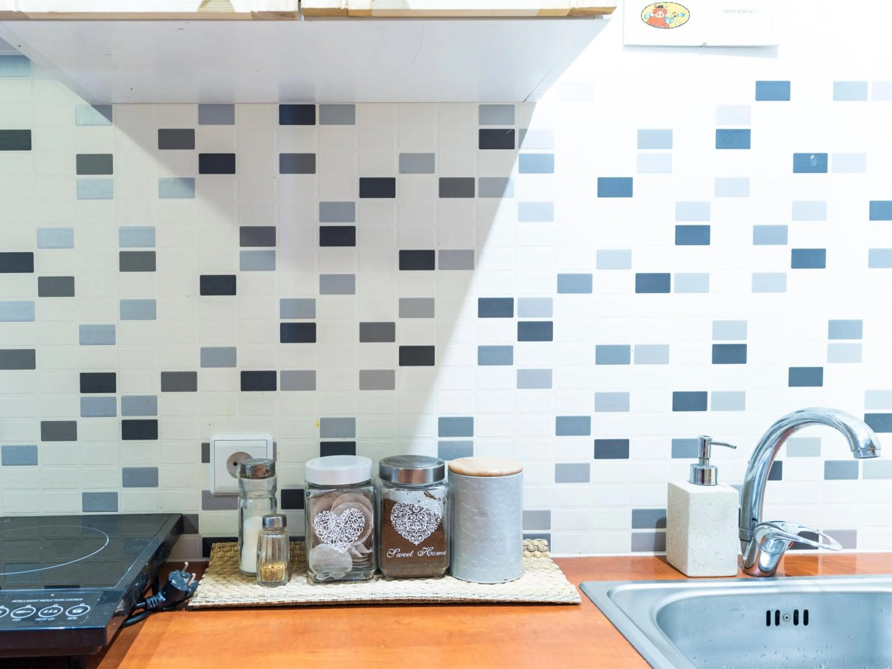 Communal kitchen in Willa Ślimakówka