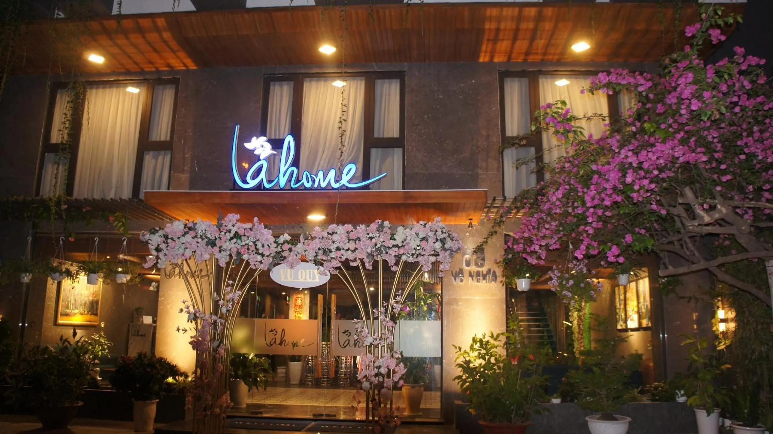 Property building in Lahome Boutique Villa and Apartment