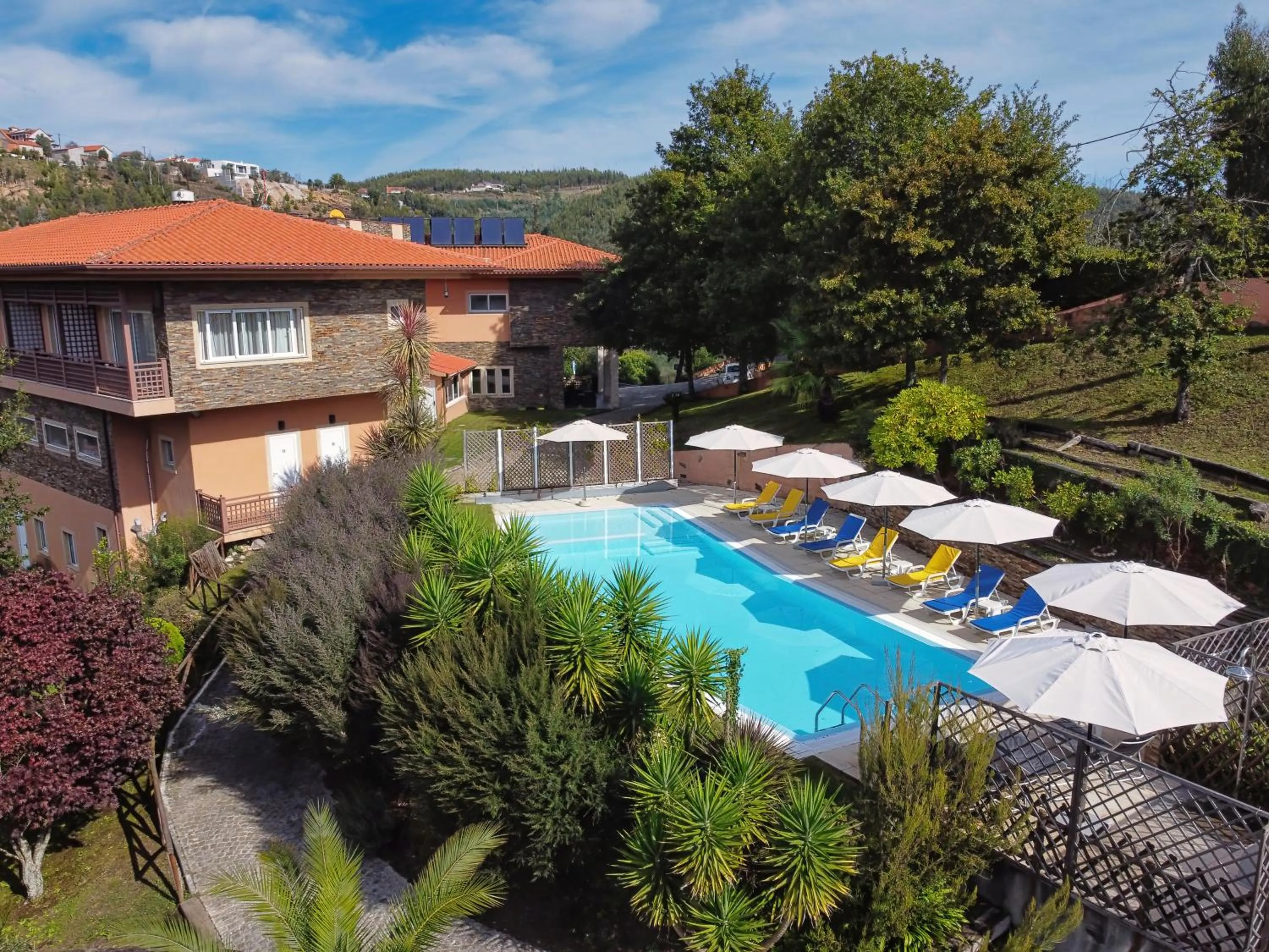 Pool view in Hotel Rural Quinta da Conchada