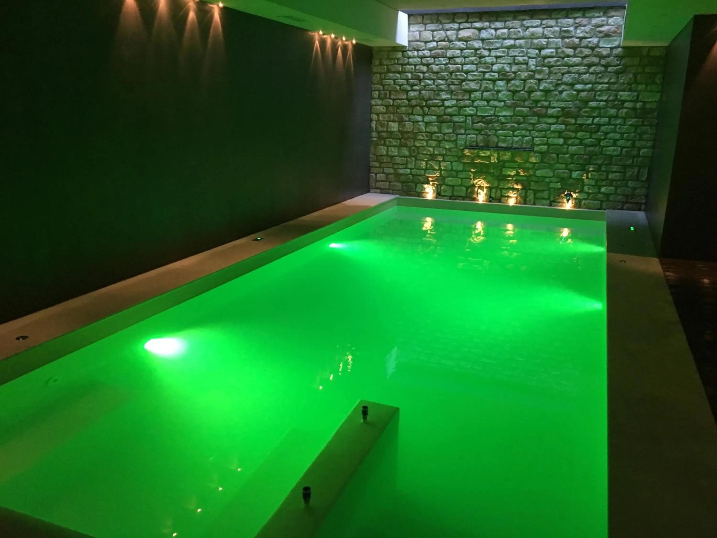 Swimming pool in Hotel Centrale