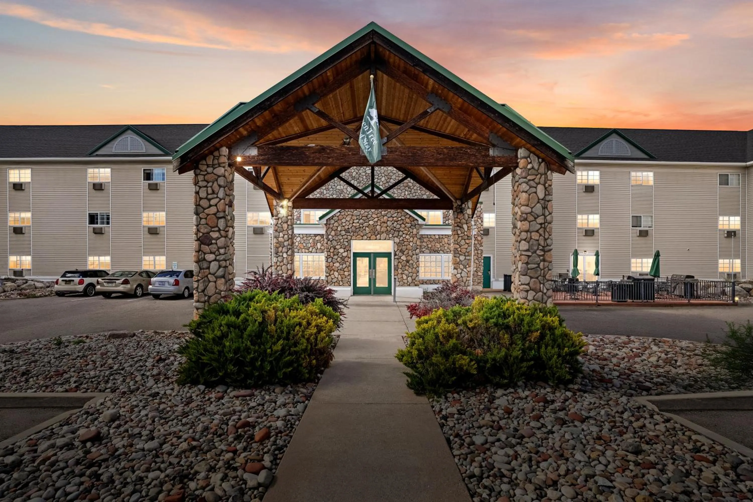 Property building in GreenTree Suites Eagle / Vail Valley