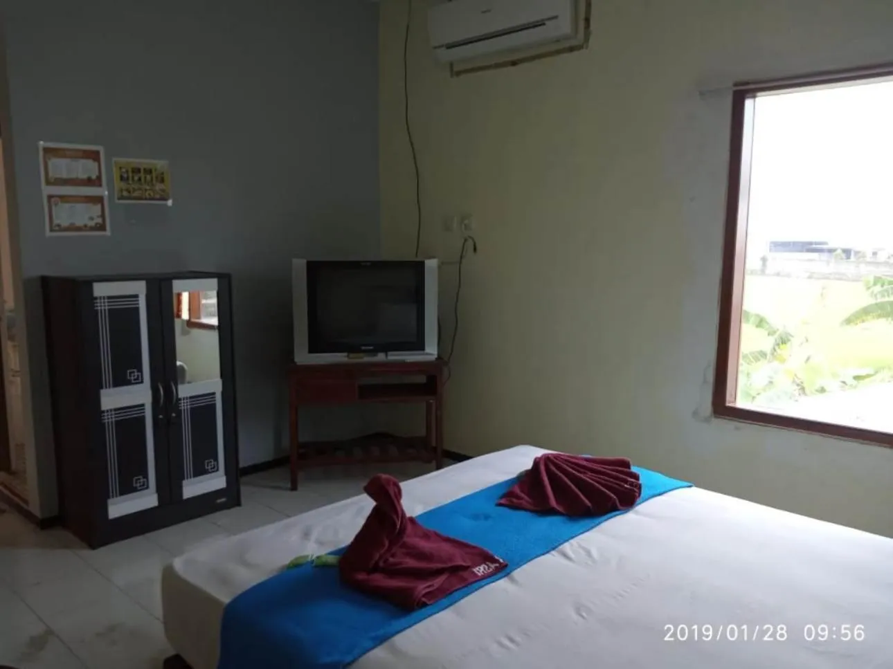 Bed in Penginapan Hotel Mangir Asri