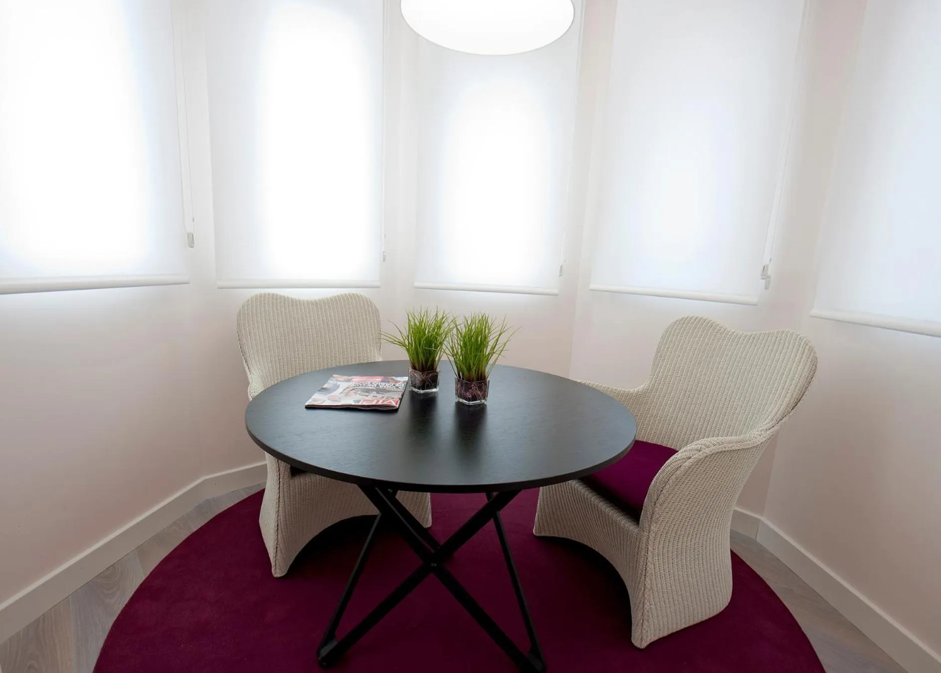 Living room in Primavera Perfume Hotel