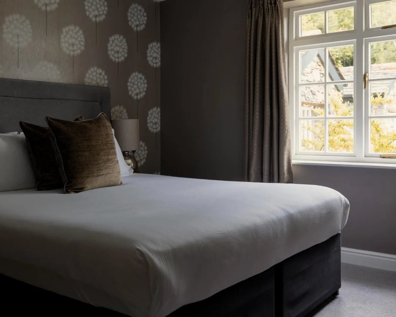 Bedroom, Bed in Lyzzick Hall Hotel