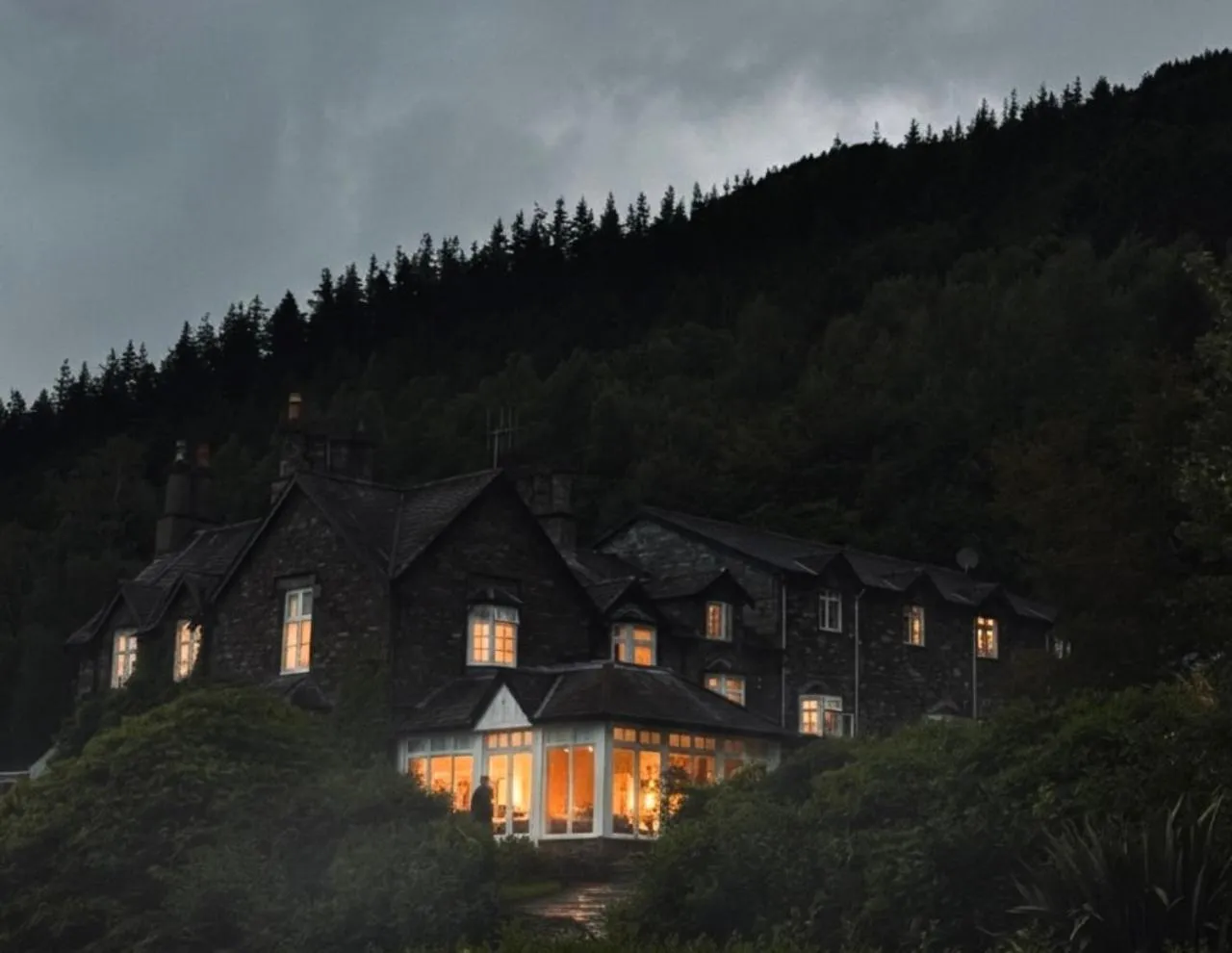 Property building in Lyzzick