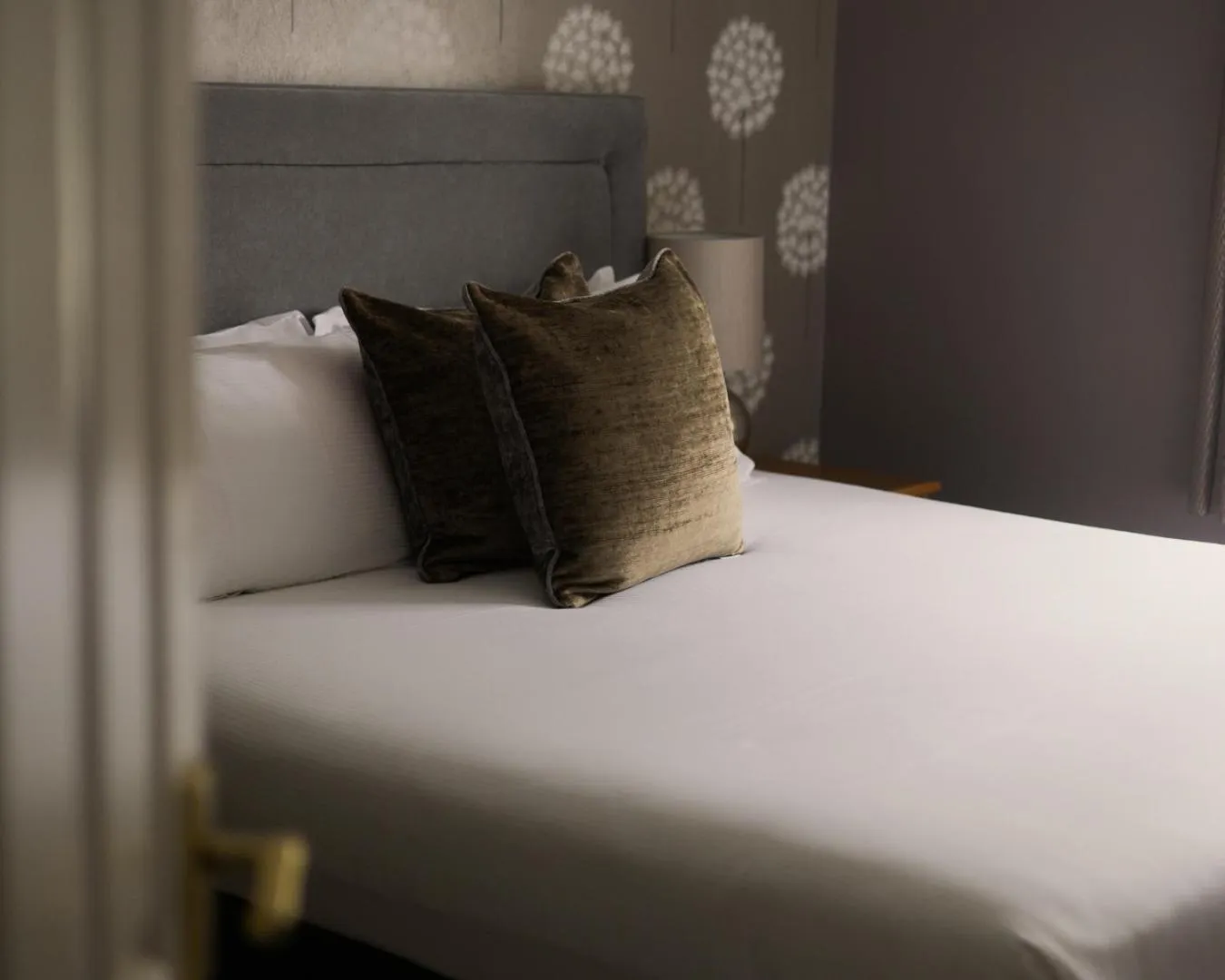 Bedroom, Bed in Lyzzick Hall Hotel