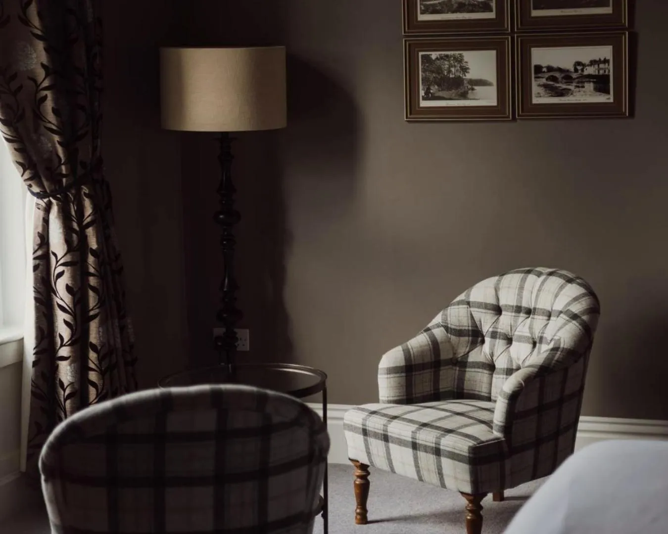 Seating area in Lyzzick Hall Hotel