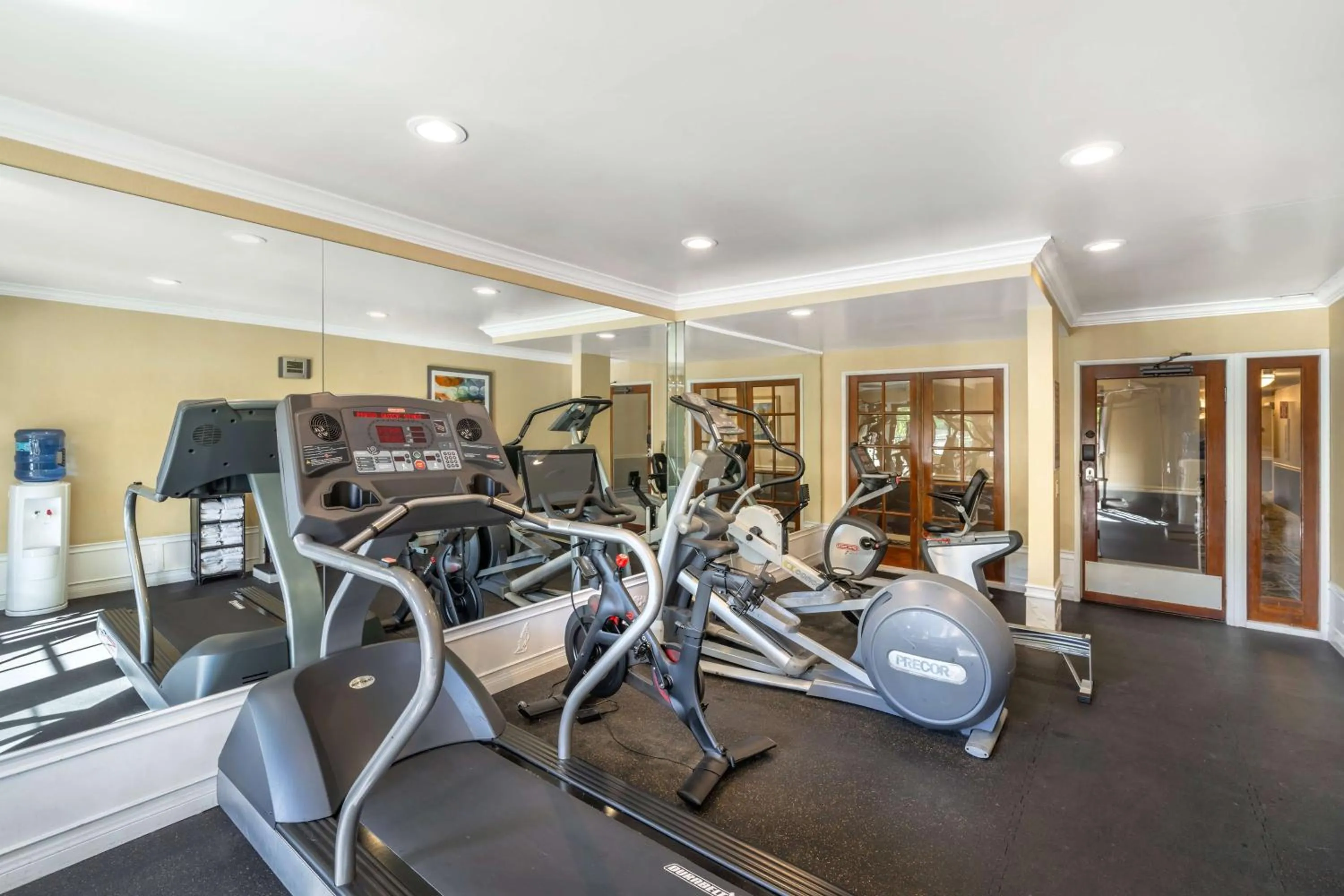 Fitness centre/facilities in Best Western Plus Carpinteria Inn