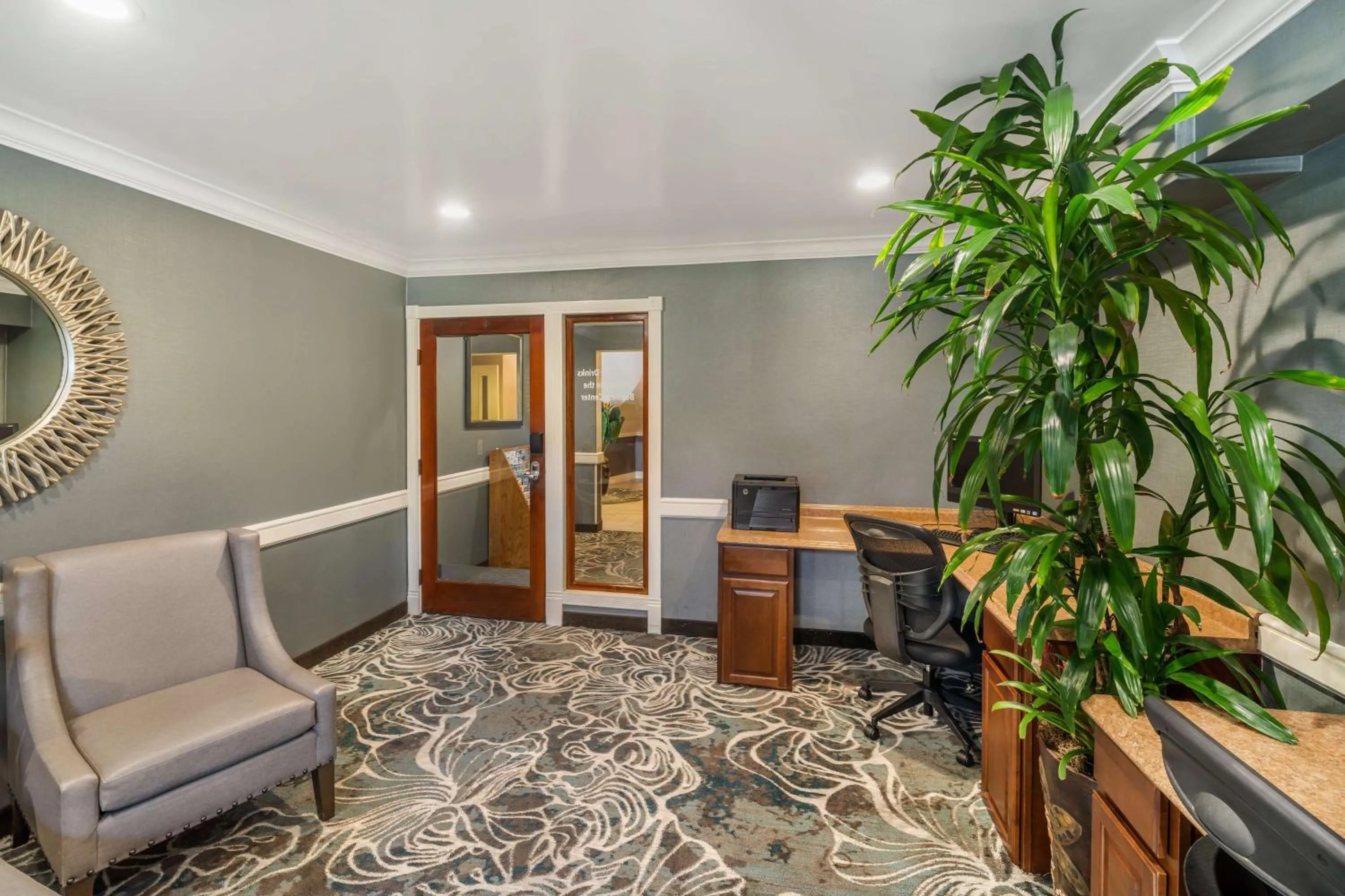 Business facilities in Best Western Plus Carpinteria Inn