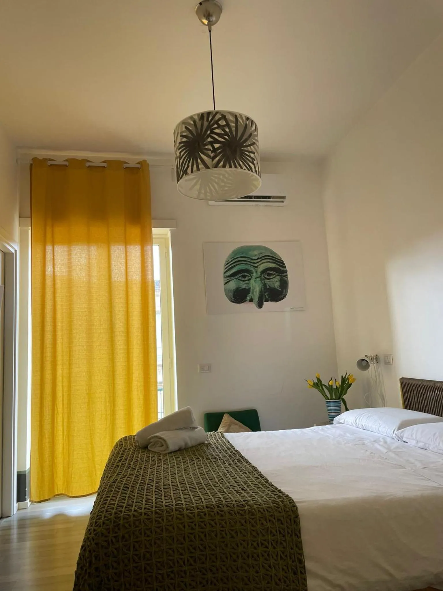 Bed in Nonna Pina Art Rooms