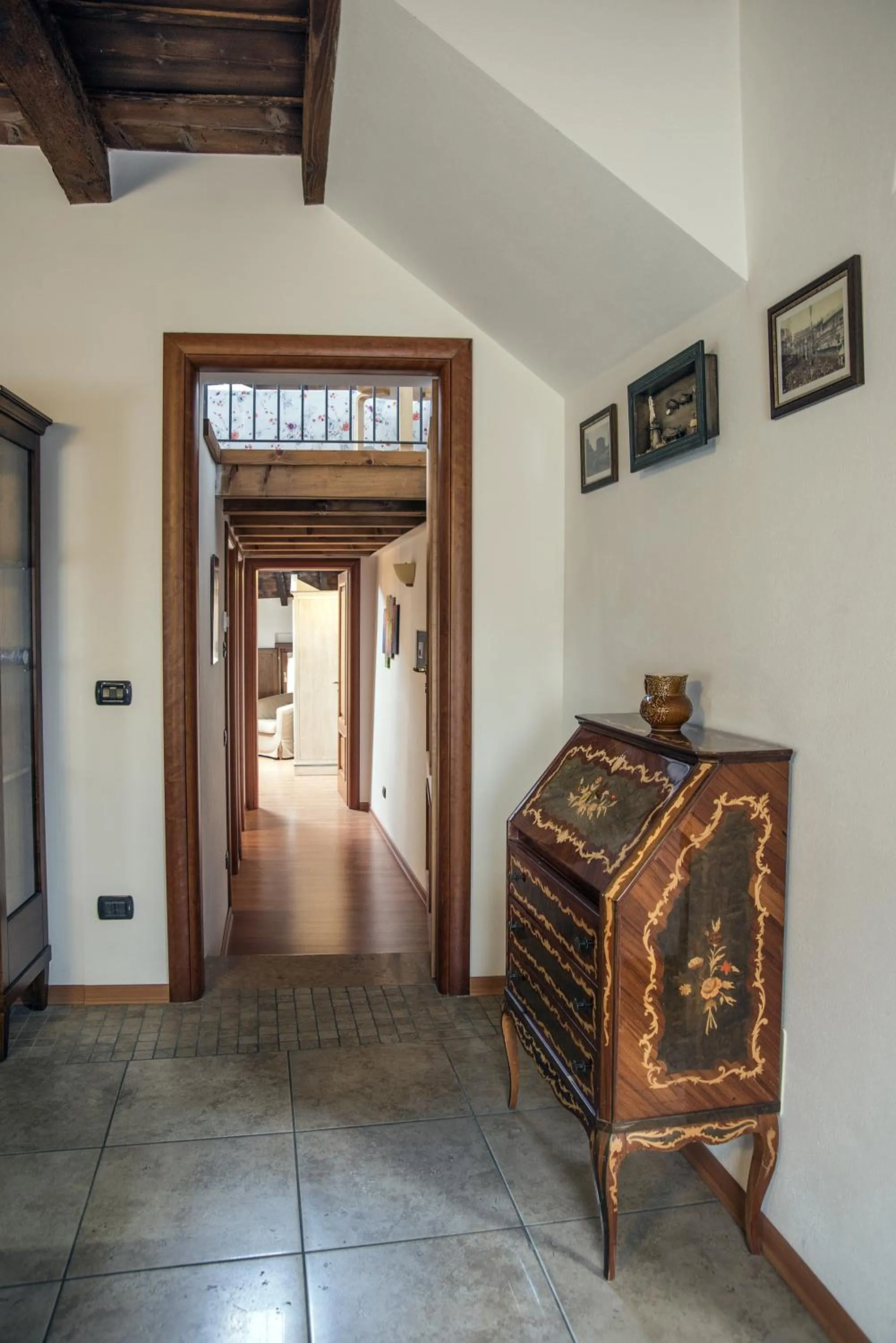 Decorative detail in Residence Villa Vinco