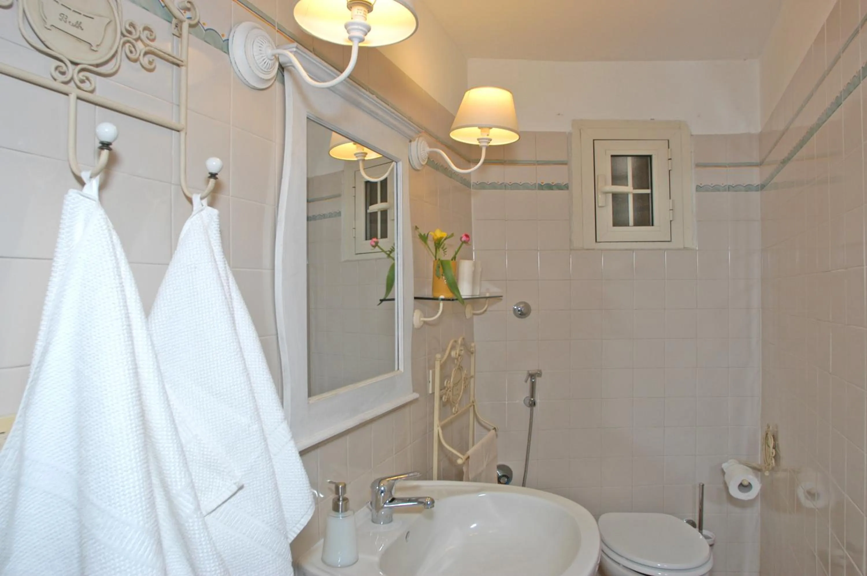 Bathroom in Barocchetto Romano