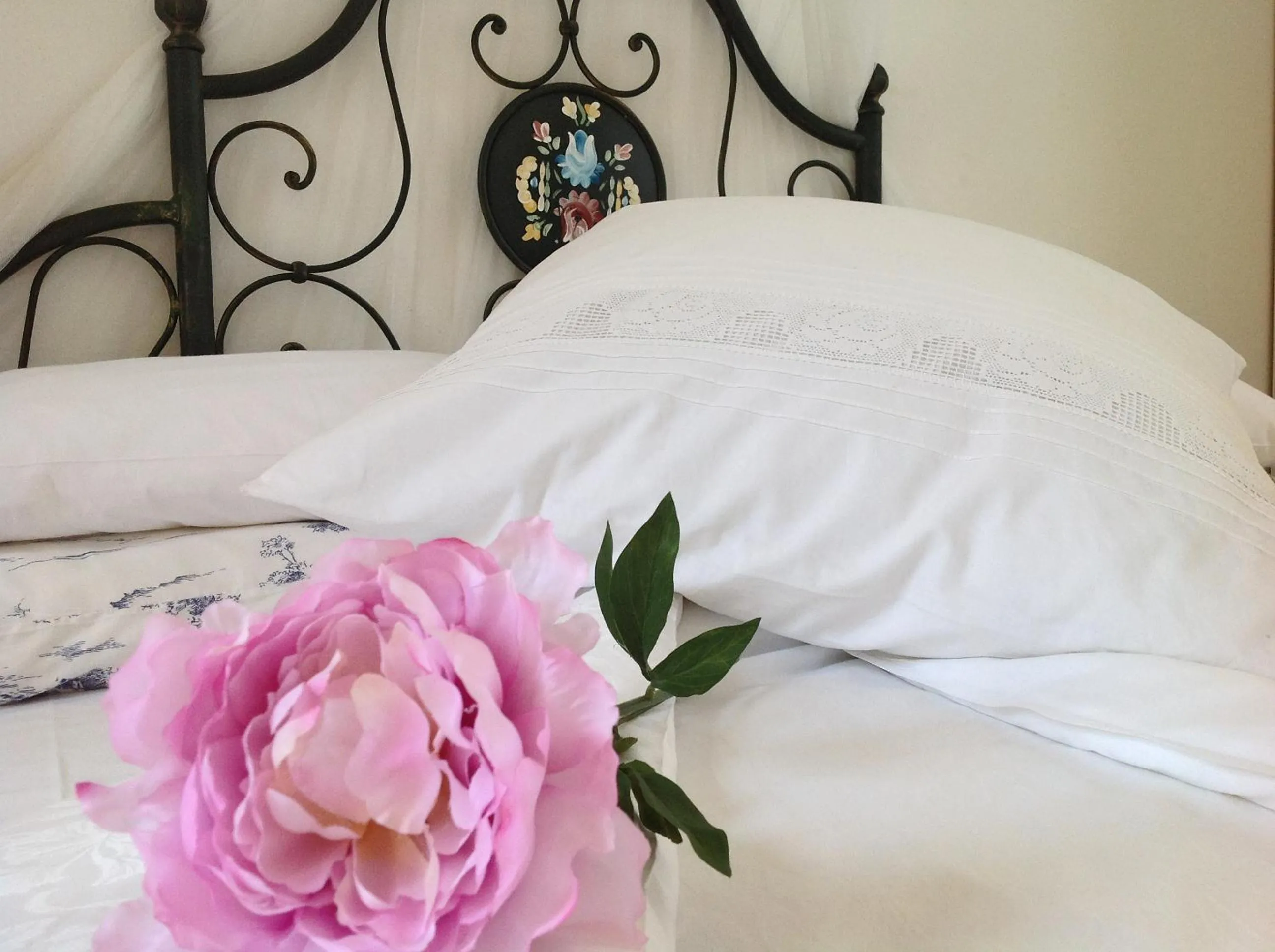 Bed in Barocchetto Romano