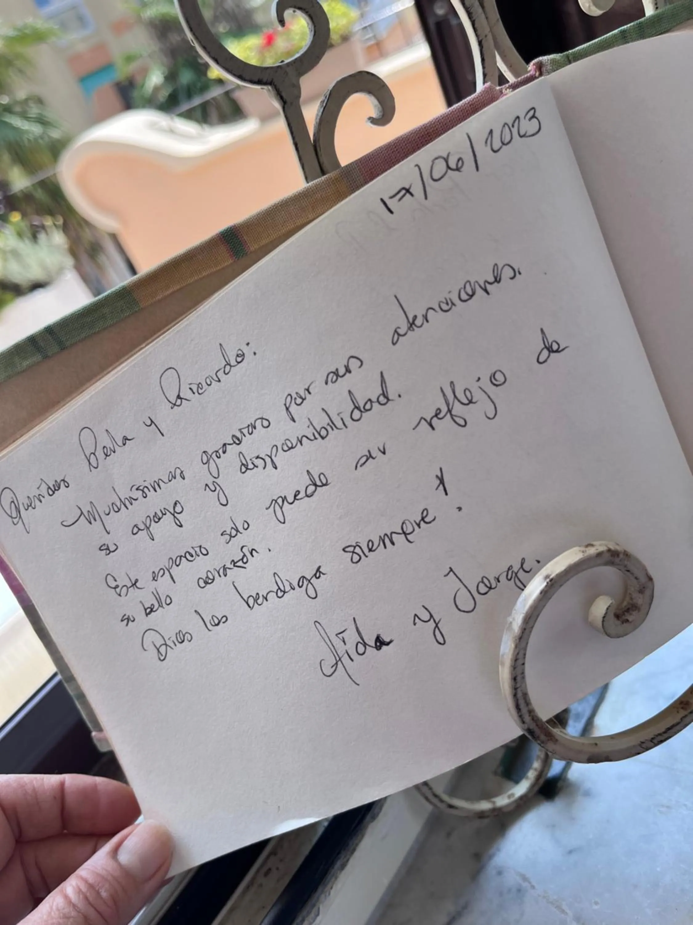 Text overlay in Barocchetto Romano