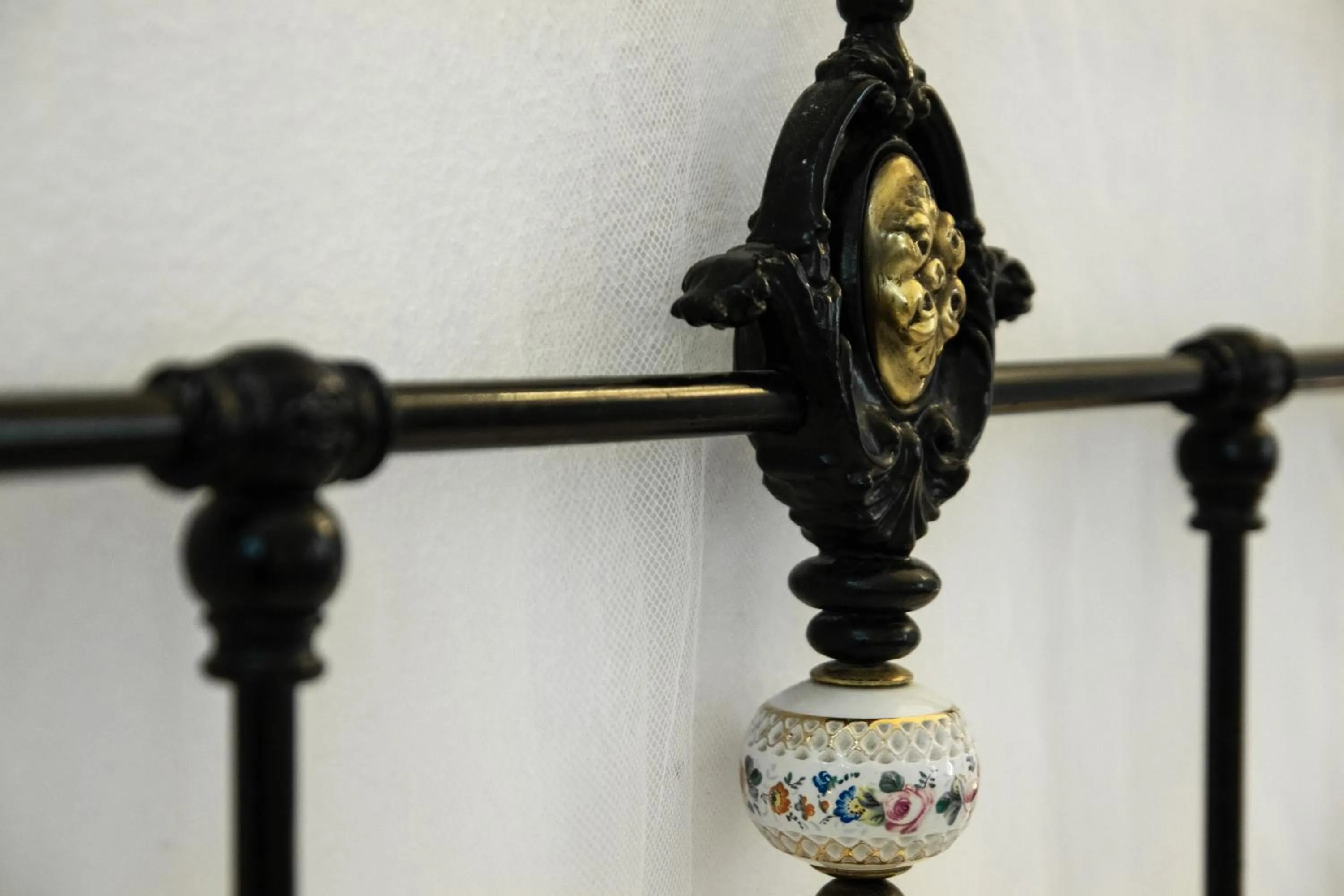 Bed in Barocchetto Romano