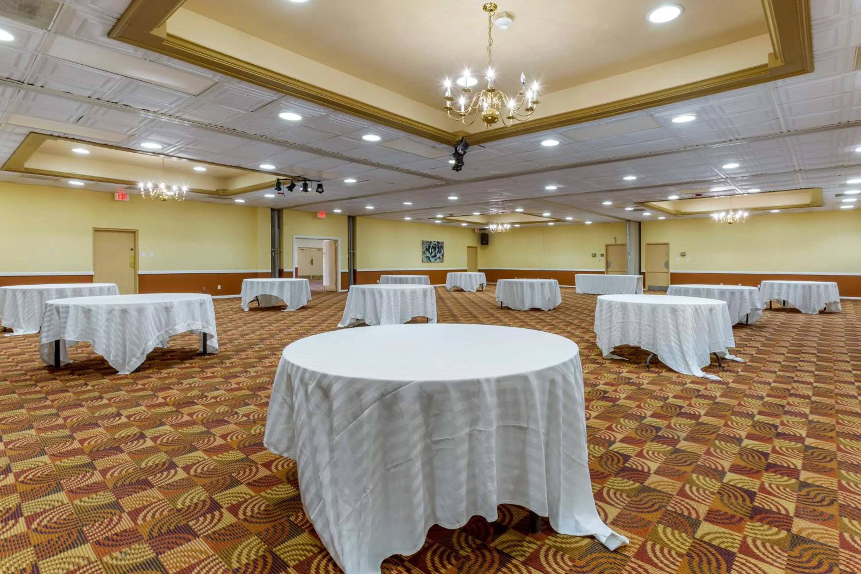 Banquet/Function facilities in Clarion Inn & Suites Roswell