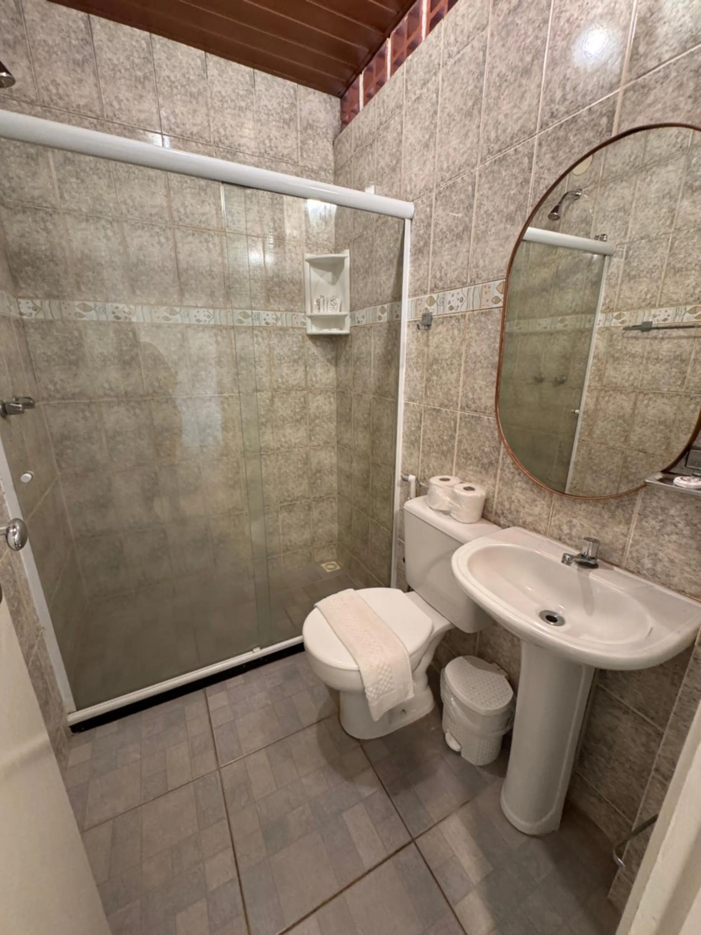 Bathroom in Pousada Porto Praia