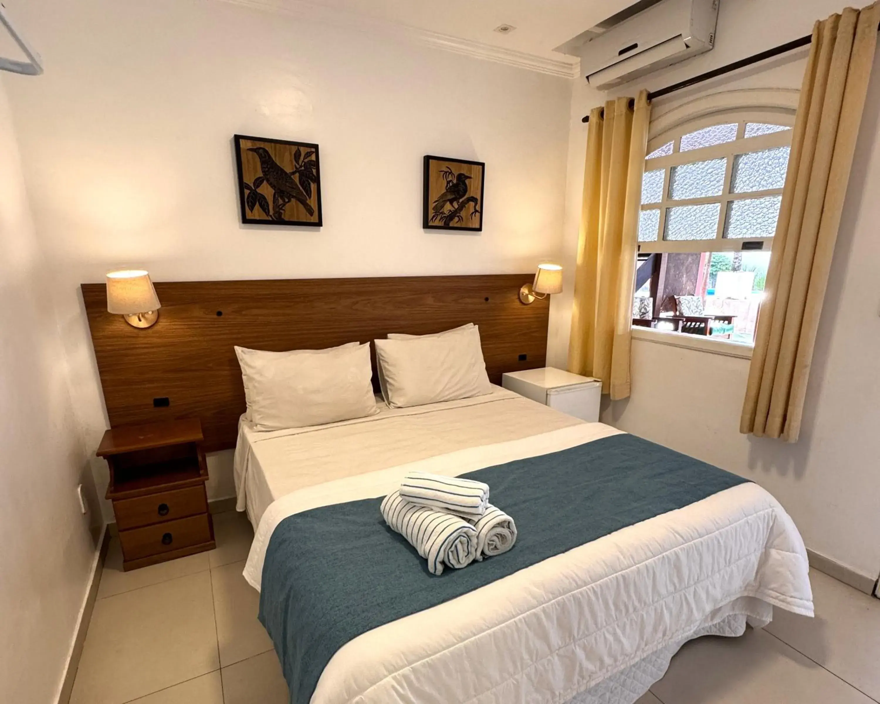 Economy Double Room in Pousada Porto Praia Economy Double Room in Pousada Porto Praia