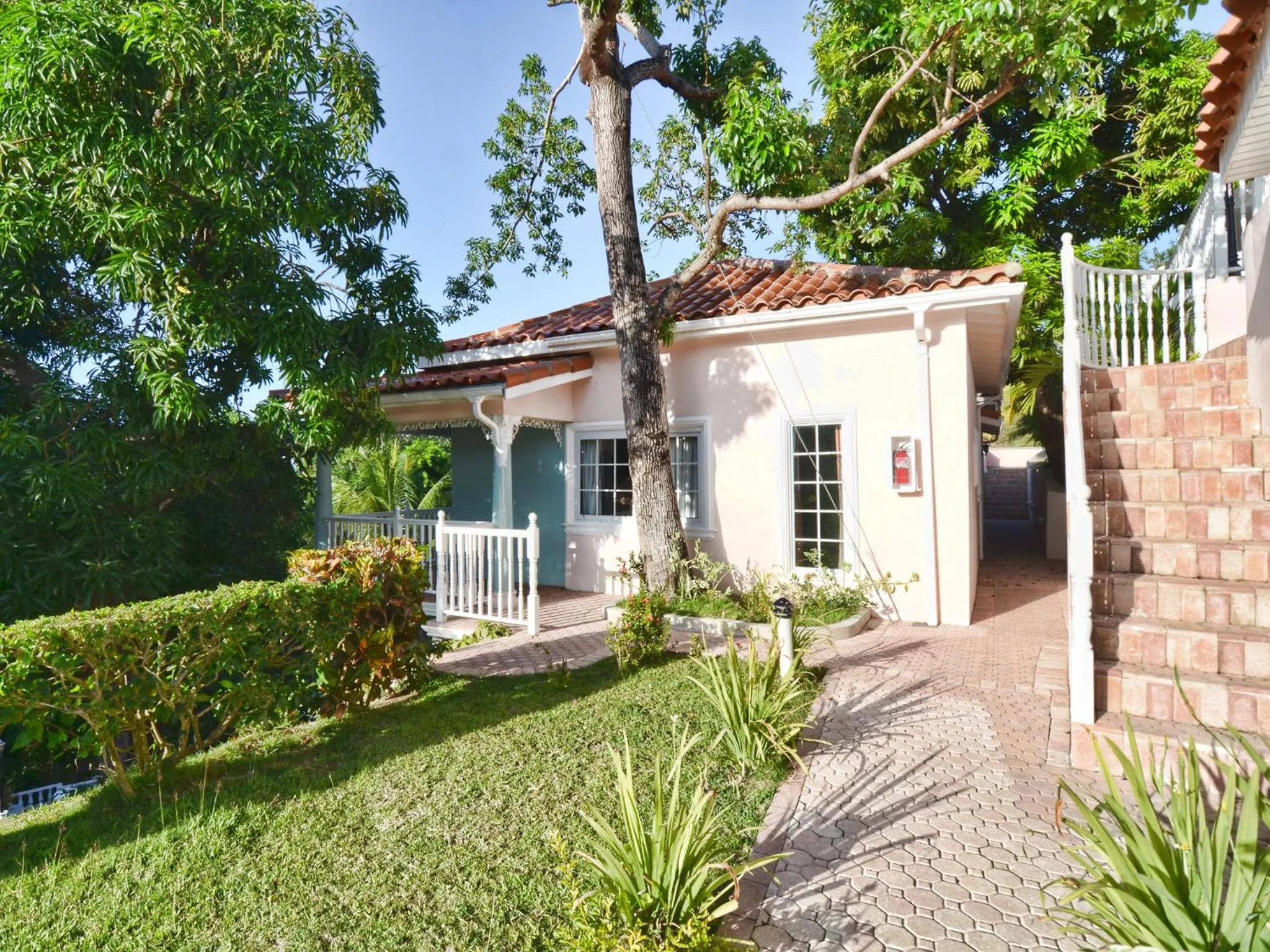 Garden in Tropical Lagoon Resort