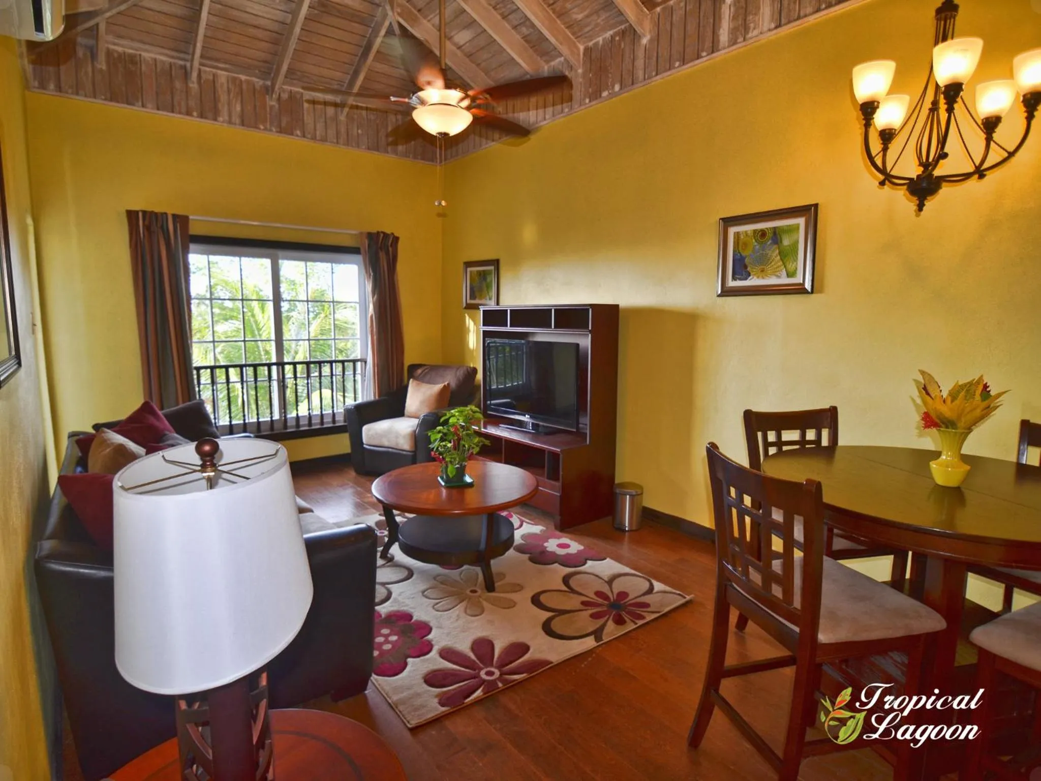 Living room in Tropical Lagoon Resort