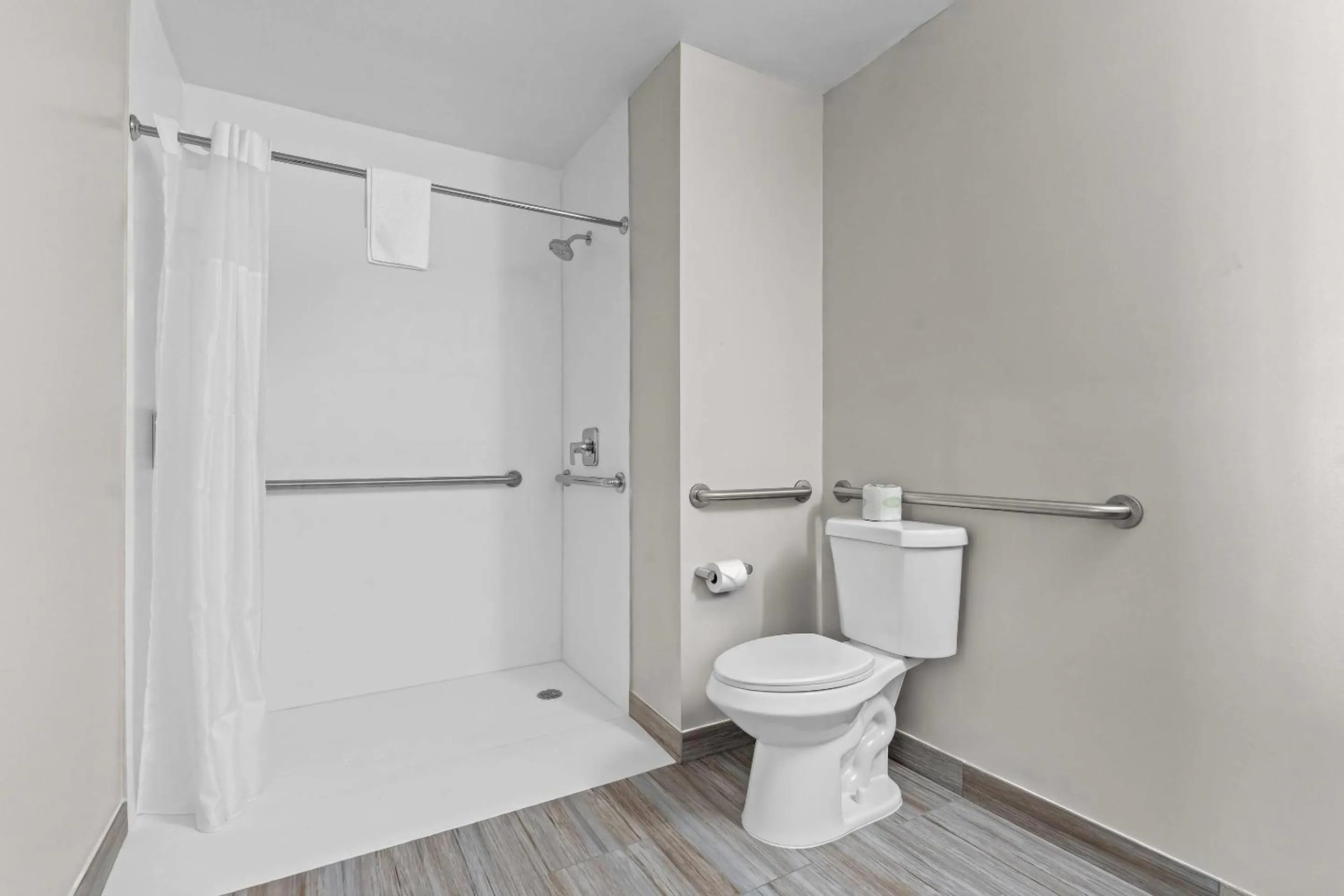 Bedroom in Quality Inn & Suites Ocala I-75