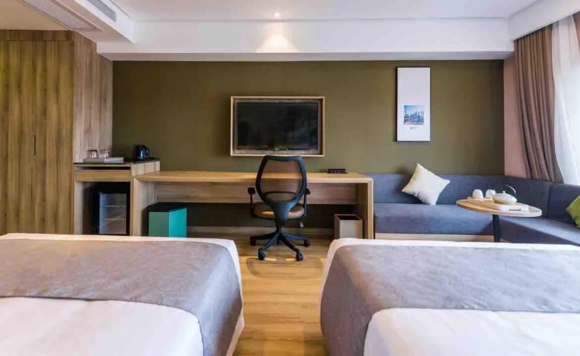 Atour Hotel (Shanghai International Tourism and Resorts Zone XiuYan Road)