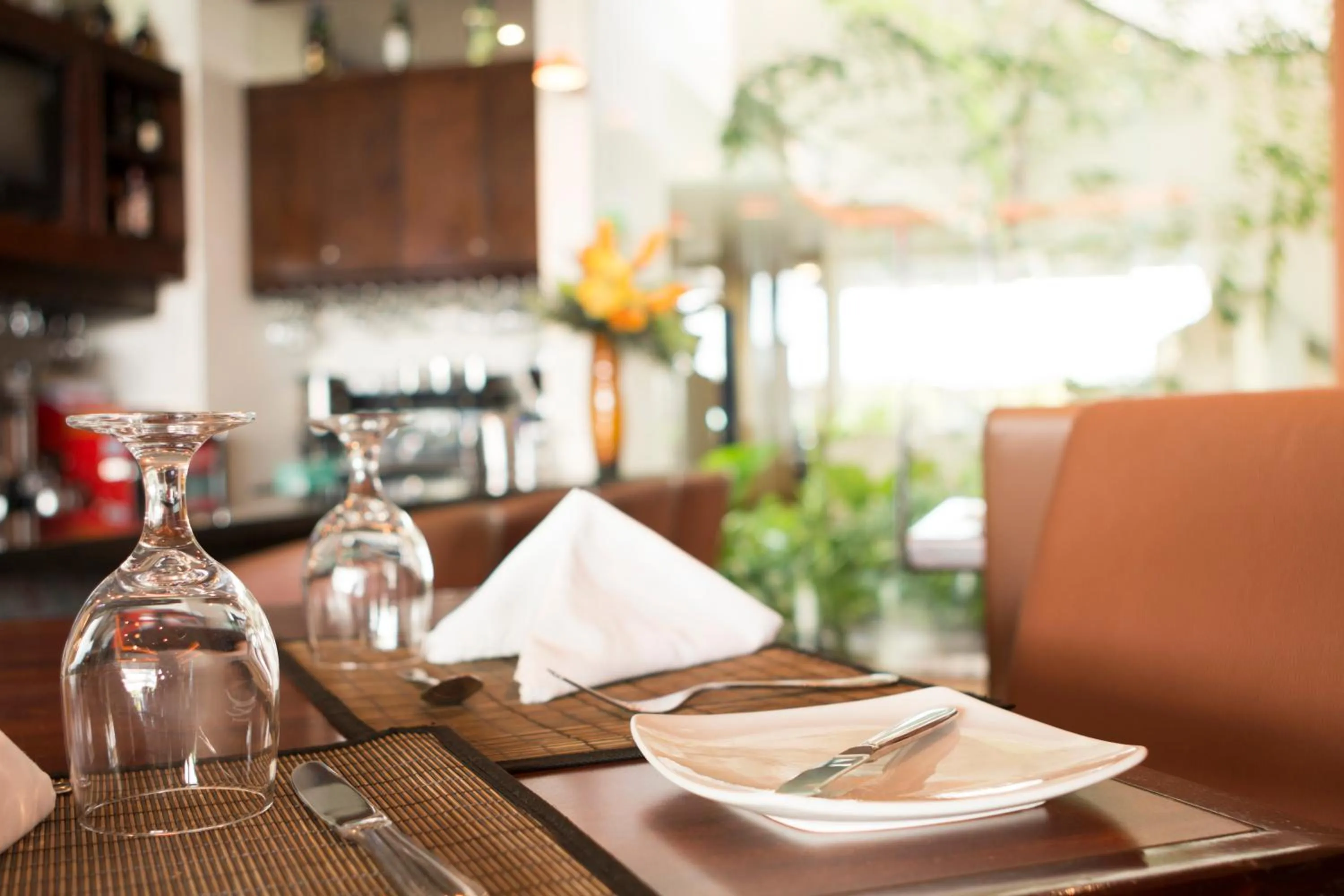 Restaurant/places to eat in Rincon del Valle Hotel & Suites