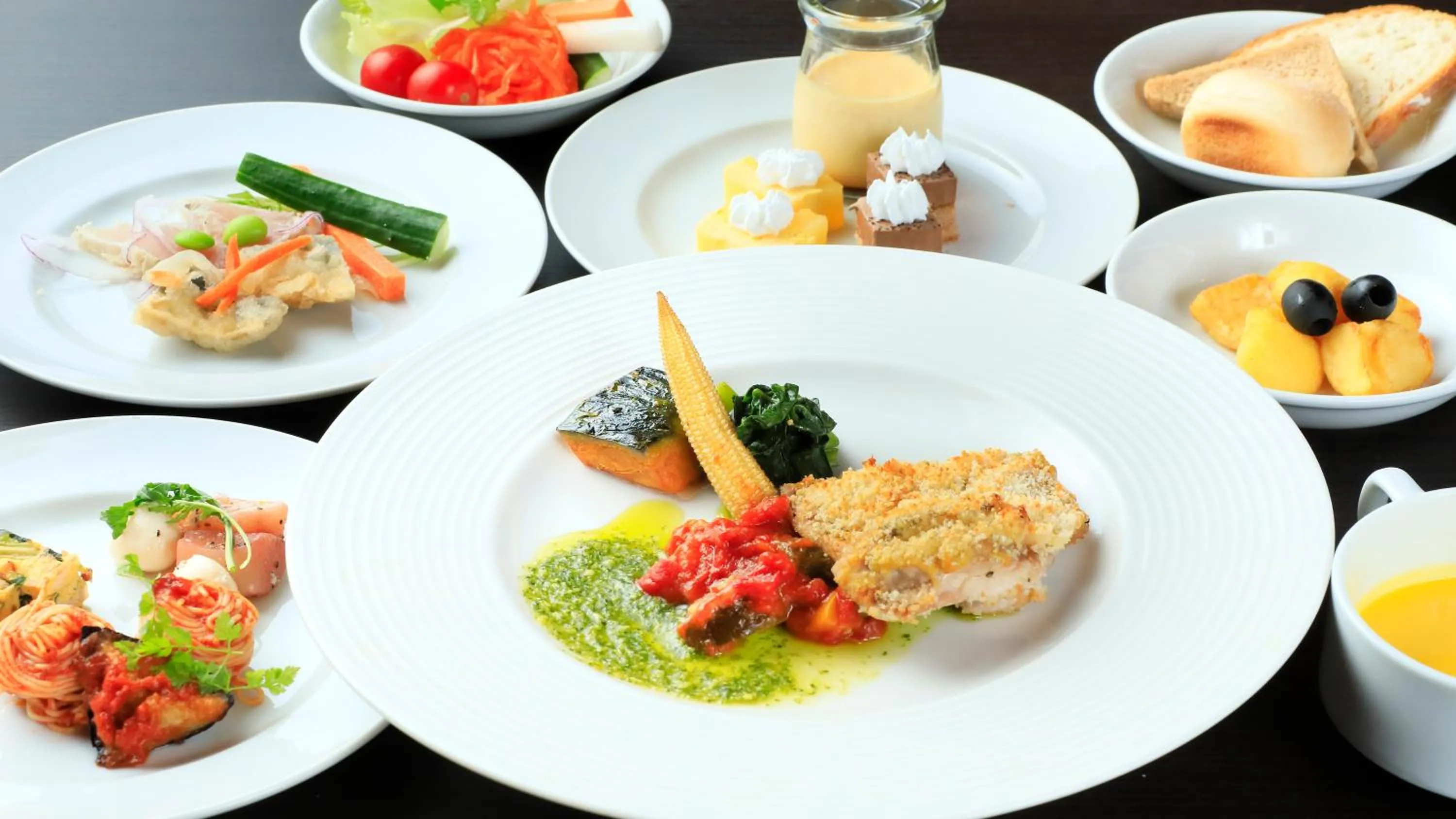 Food and drinks in Atami Fuga